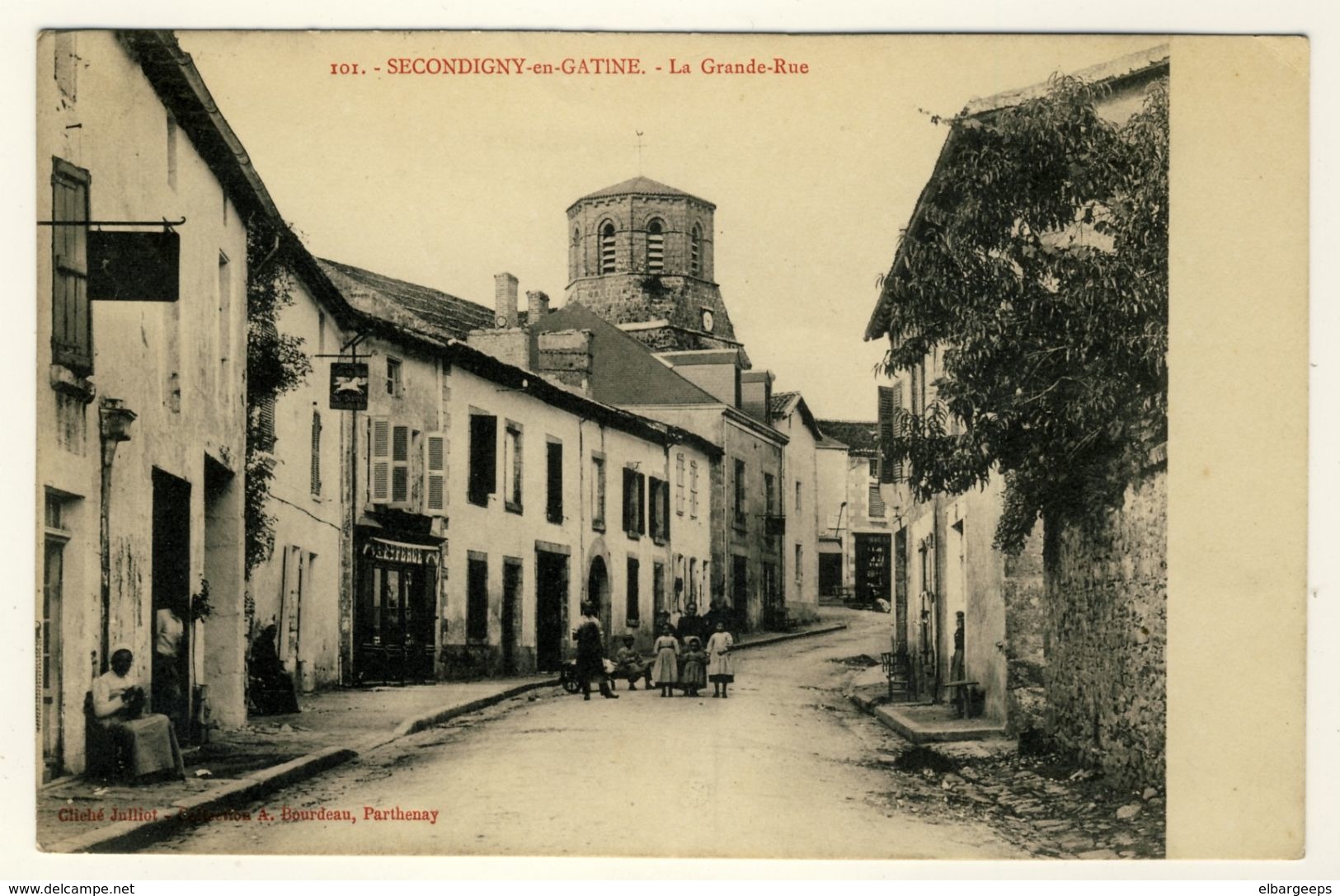 79  - Secondigny-en-Gatine   -  La Grande-Rue  (Animée ....en 1911 ) - Secondigny