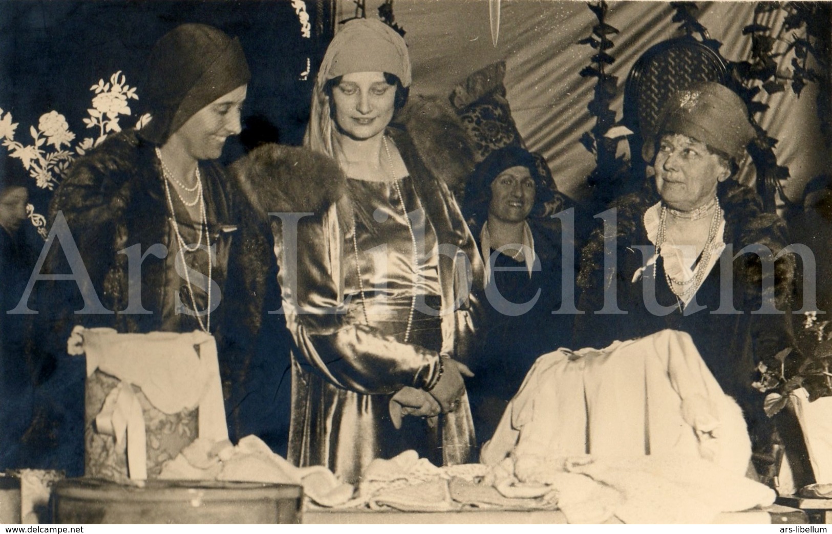 Postcard / Royalty / Belgique / Koningin Astrid / Reine Astrid / Fancy Fair à Bruxelles / 1930 / Unused - Feesten En Evenementen