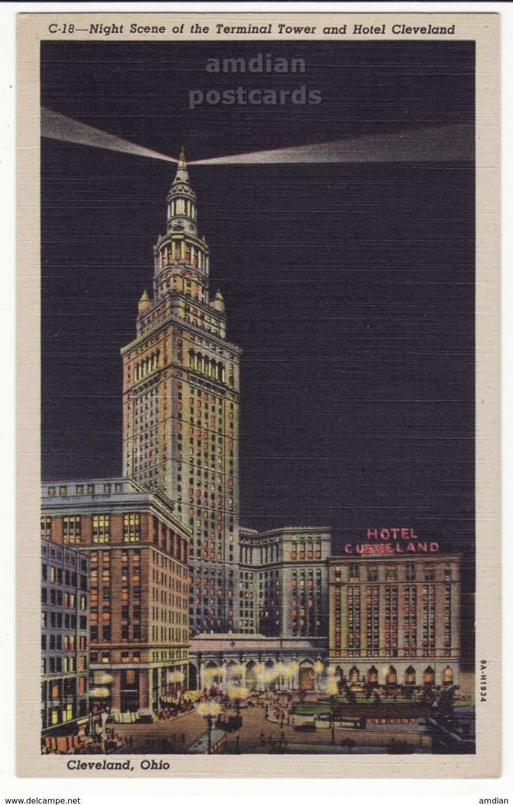 USA, Cleveland OH, Night Scene Of Terminal Tower And Hotel Cleveland, C1940s Unused Vintage Ohio Linen Postcard M8758 - Cleveland