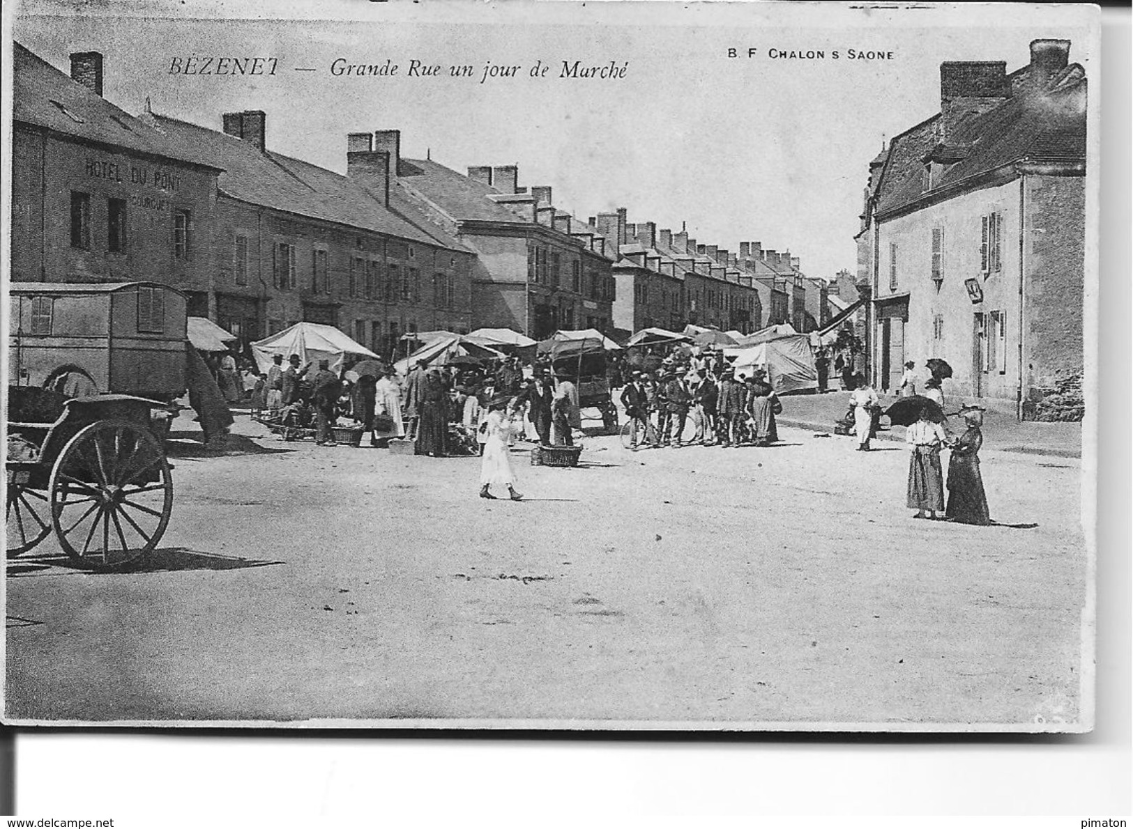 BEZENET - Grande Rue Un Jour De Marché - Altri & Non Classificati