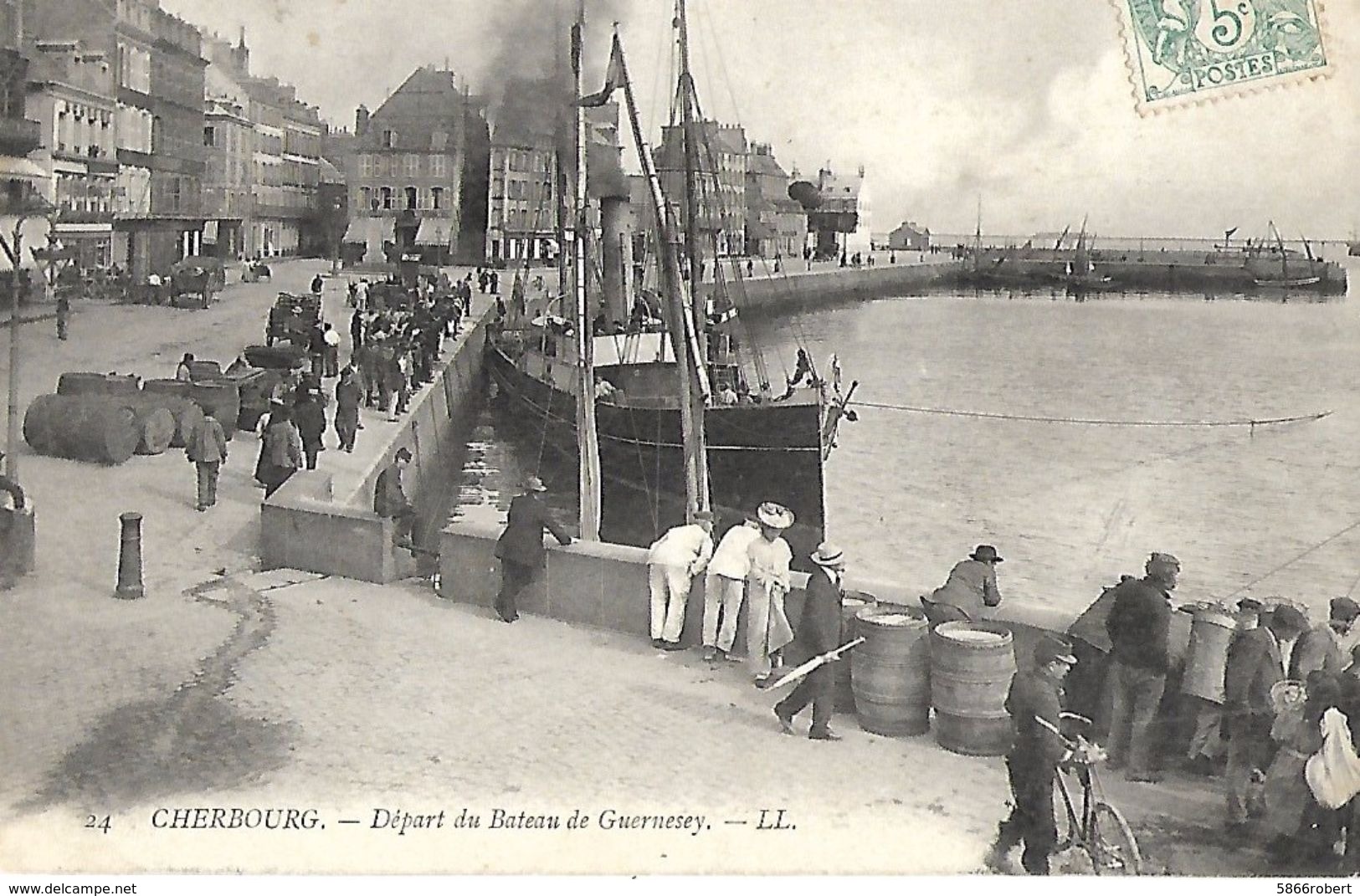 CARTE POSTALE ORIGINALE ANCIENNE : CHERBOURG DEPART DU BATEAU VAPEUR DE GUERNESEY ANIMEE MANCHE (50) - Ferries