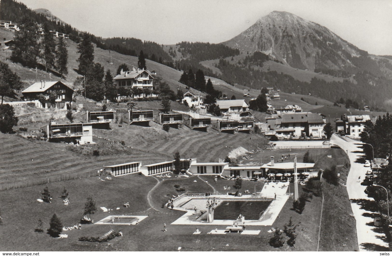 LEYSIN LA PISCINE ET LE MONT D'OR - Leysin