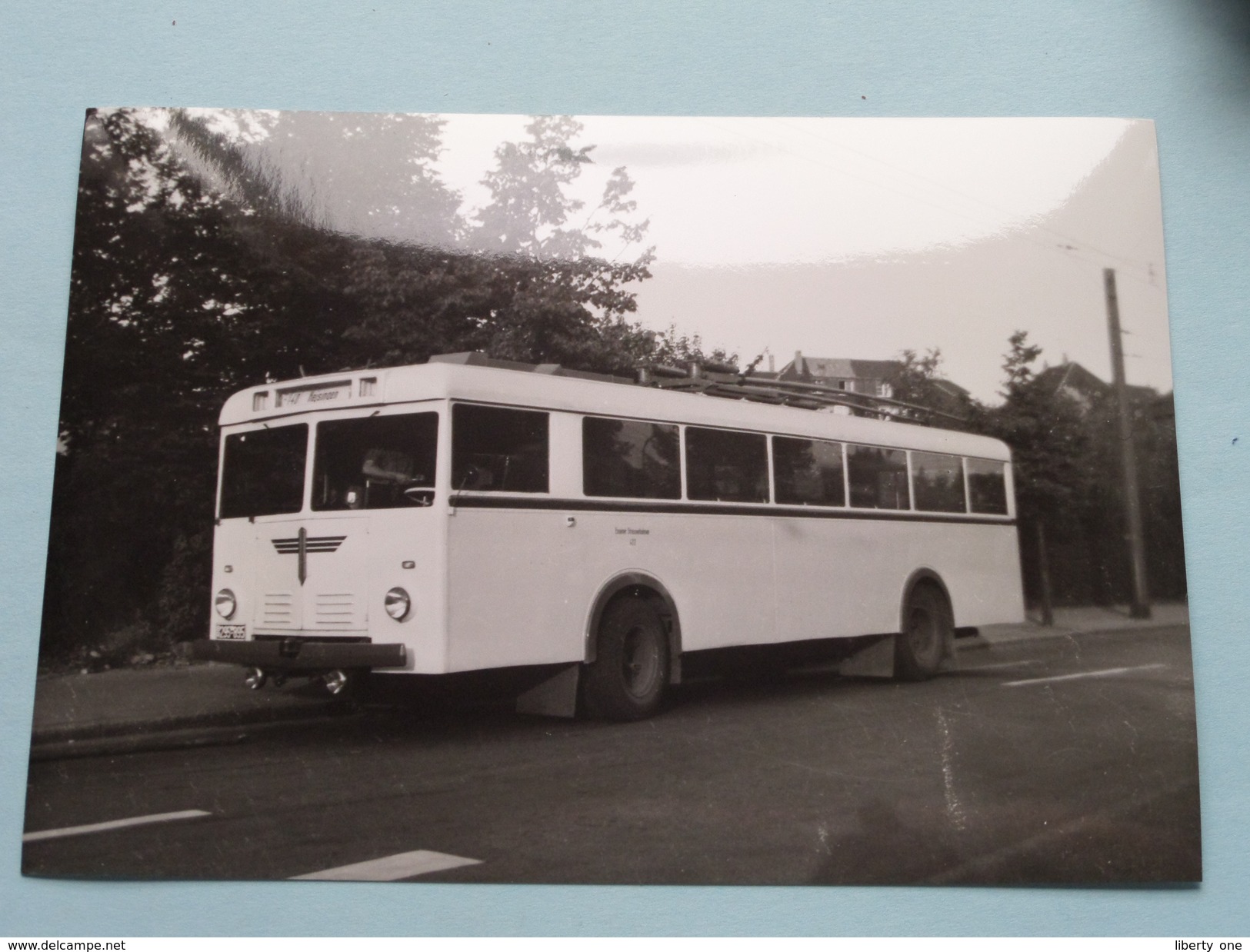 OBERLEITUNGSOMNIBUS Nr. 422 : Baujahr 1947 ( Fotokaart ) Essener Verkehrs-AG ( Zie Foto Voor Details ) ! - Autobus & Pullman