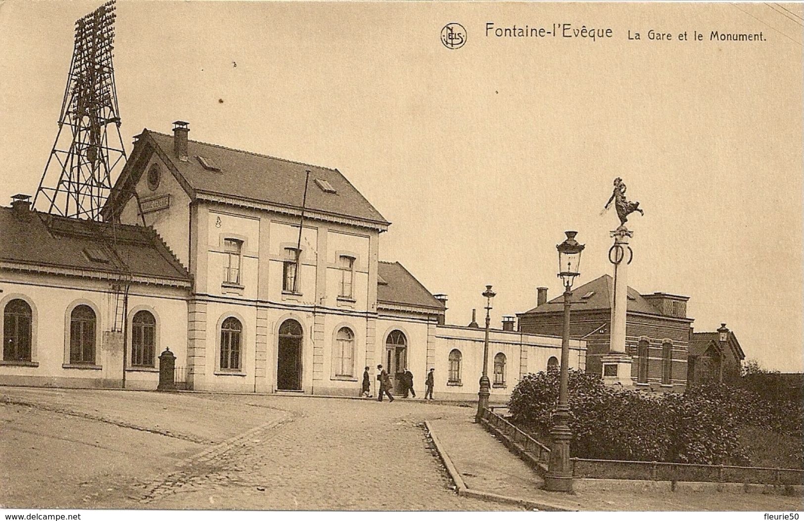 FONTAINE-L'EVEQUE - La Gare Et Le Monument.Edit.: O. Duvivier-Cheruy. - Fontaine-l'Evêque