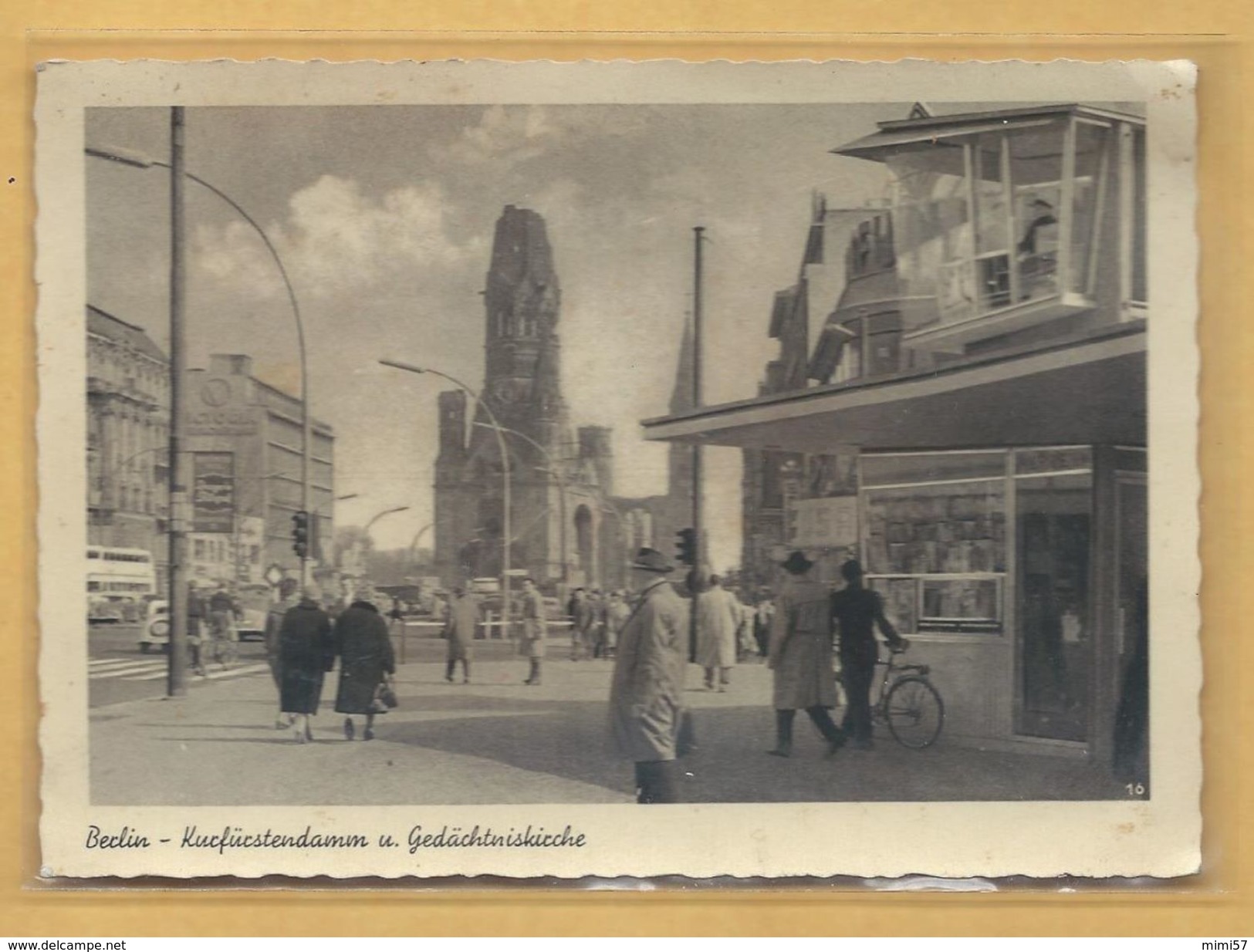 C.P. BERLIN - DDR - Buch