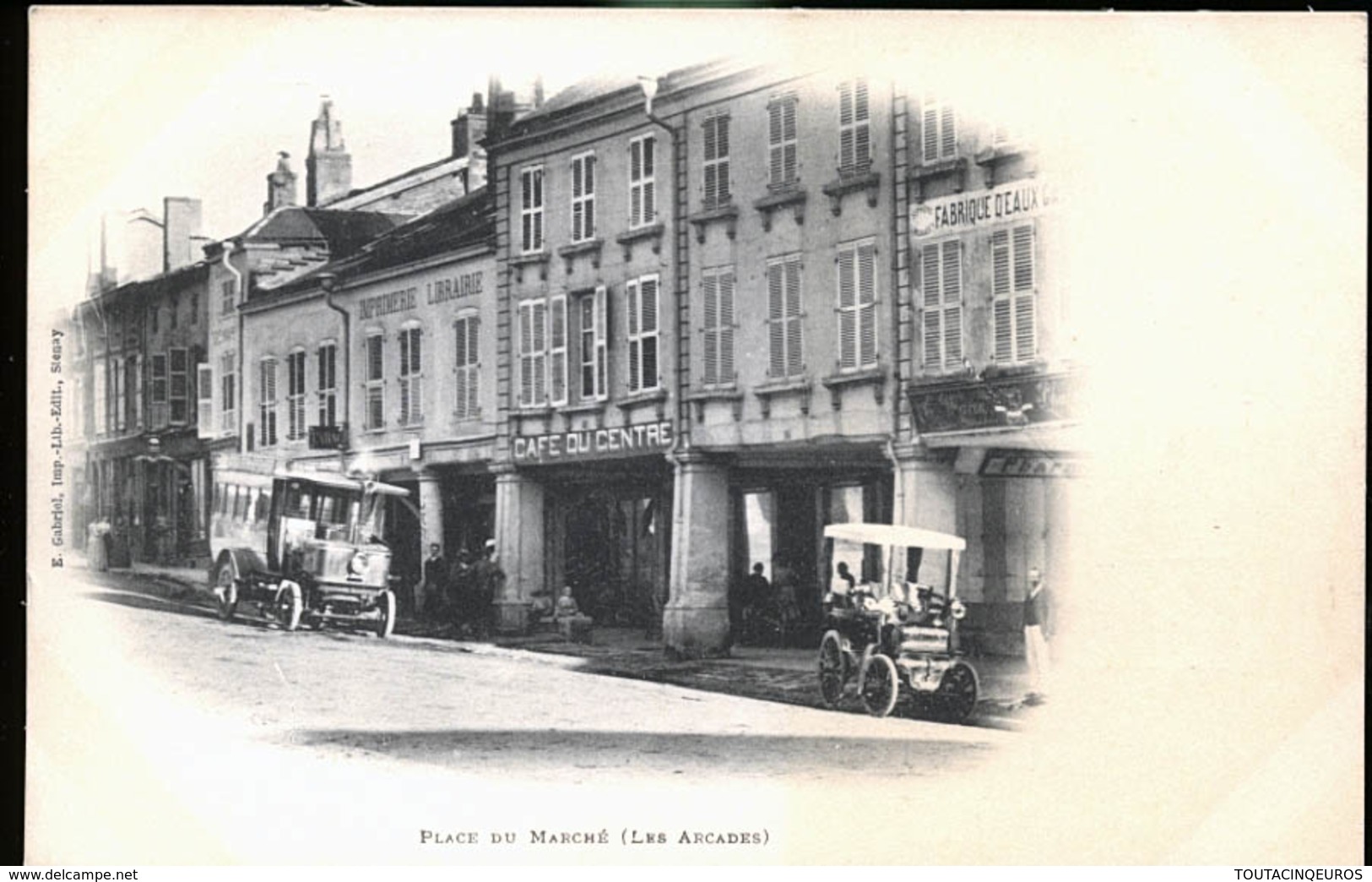 STENAY CAFE DU CENTRE EN 1900 - Stenay