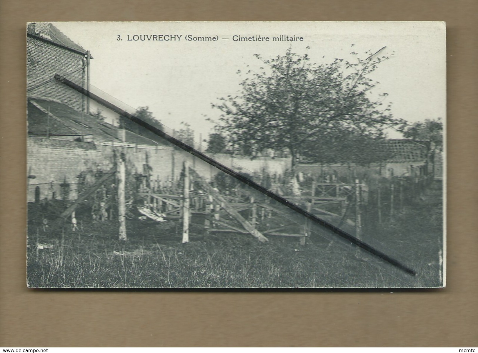 CPA Souple , Rétrécit -  Louvrechy  -(Somme ) - Cimetière Militaire - Altri & Non Classificati