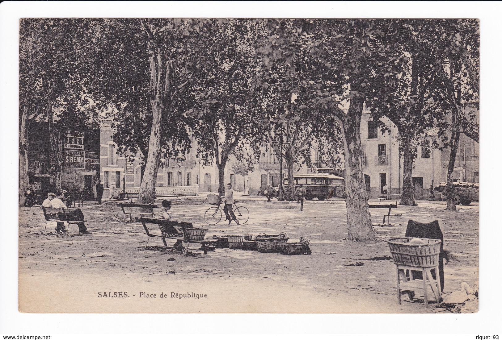 SALSES - Place De La République - Marchande De Vanneries) - Salses