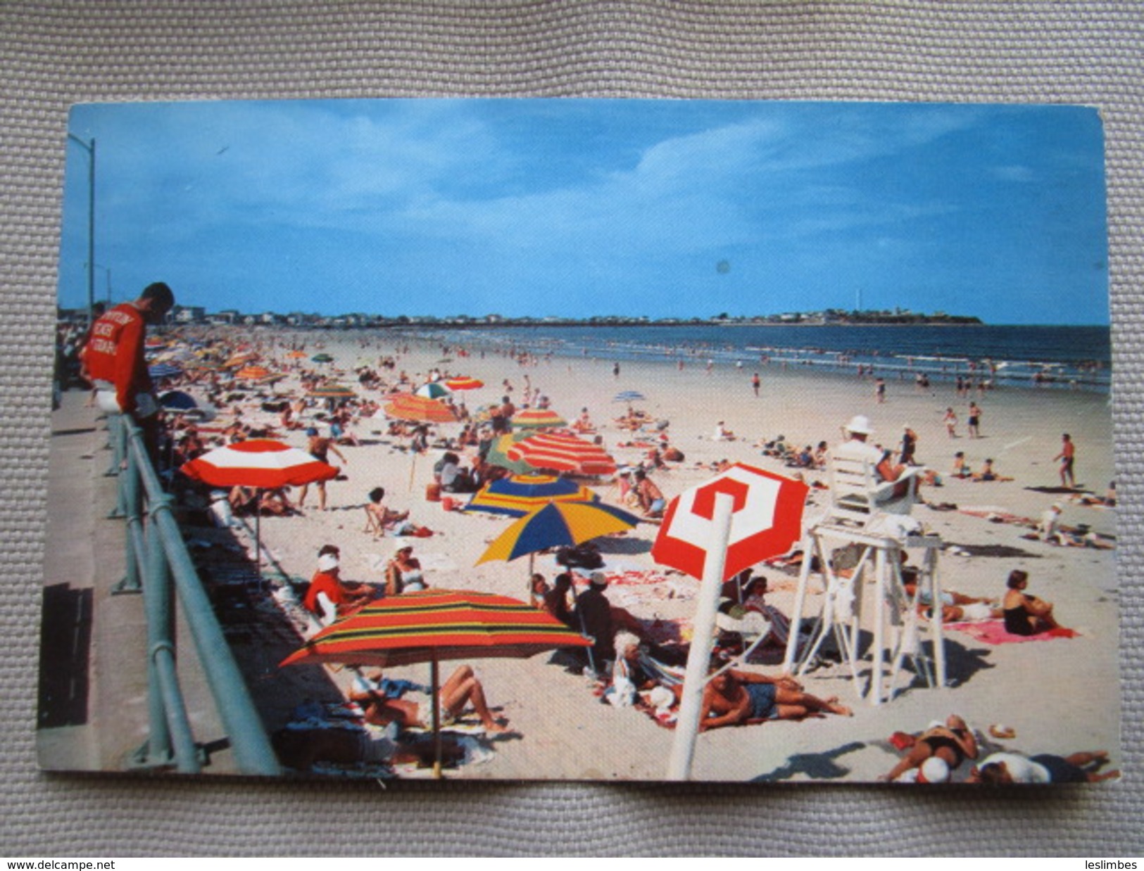 Hampton Beach Is A Well-known Center Of Seaside Fun. Plastichrome DS142. Postmarked 1962. - Autres & Non Classés