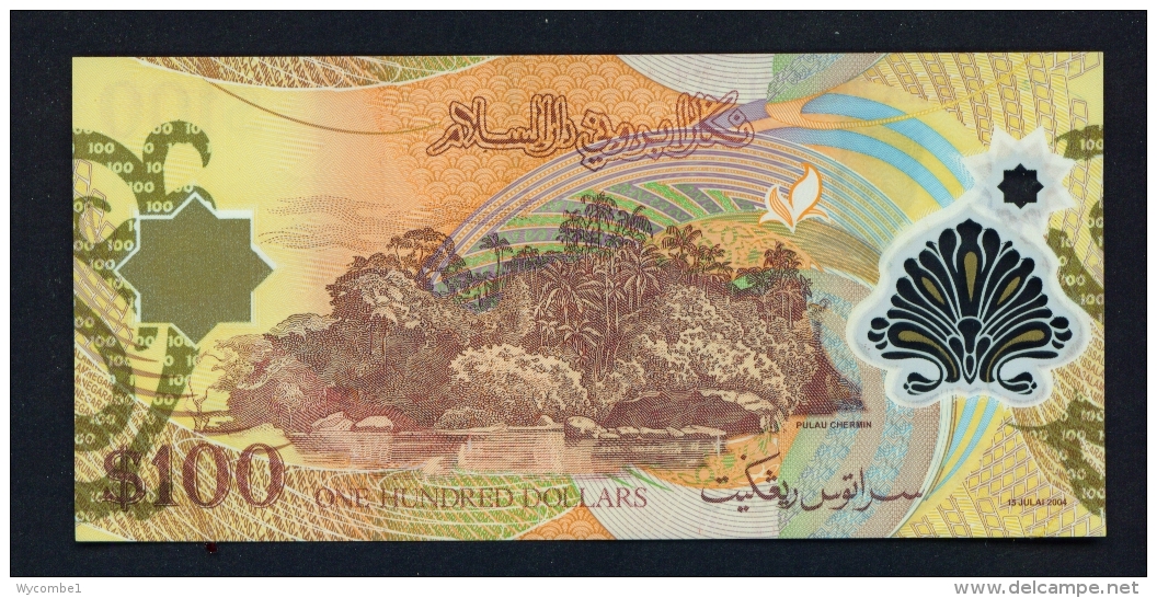 BRUNEI  -  15/07/2004  $100  UNC Banknote - Brunei