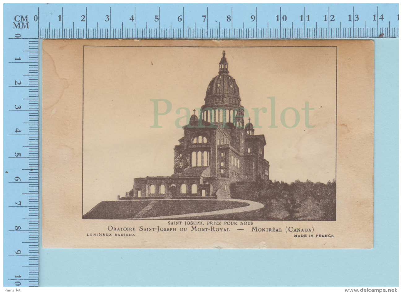 Montreal Quebec - Carte Lumineuse, Oratoire St-Joseph Exposé à La Lumiere Elle Devient Lumineuse - Autres & Non Classés