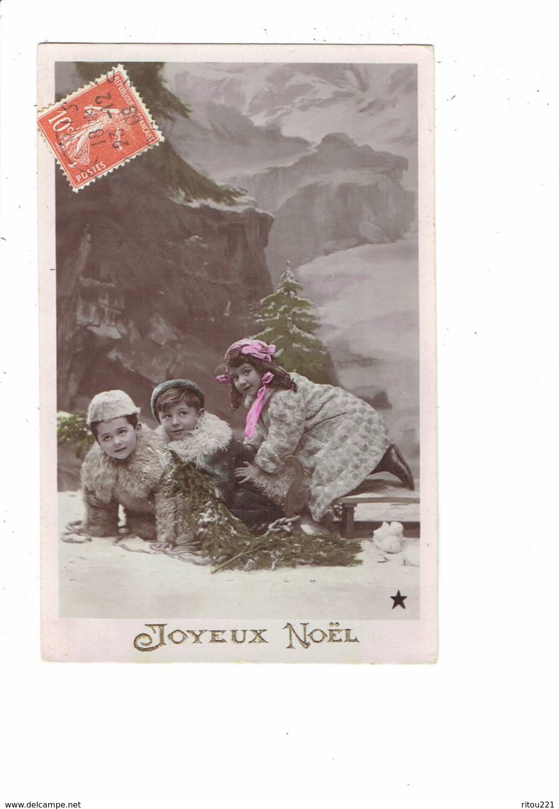 Cpa - JOYEUX NOEL - Enfants Fillette Garçon Jouent Dans La Neige Sapin Luge - Marque étoile * 109 Emaillographie - Sonstige & Ohne Zuordnung