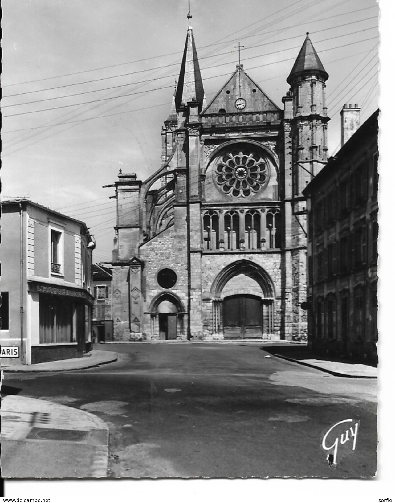 77 - Brie-Comte-Robert - Eglise Et Café De L'Arquebuse - Brie Comte Robert