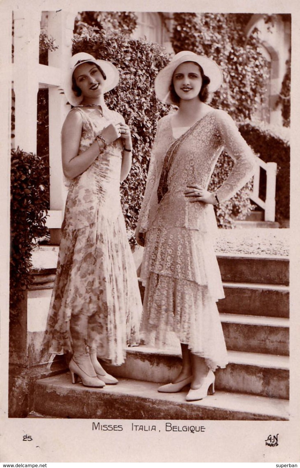 SEXY / PIN-UP : MISS ITALIA / MISS BELGIQUE - CARTE VRAIE PHOTO / REAL PHOTO POSTCARD - AN / PARIS ~ 1935 - '36 (w-947) - Autres & Non Classés