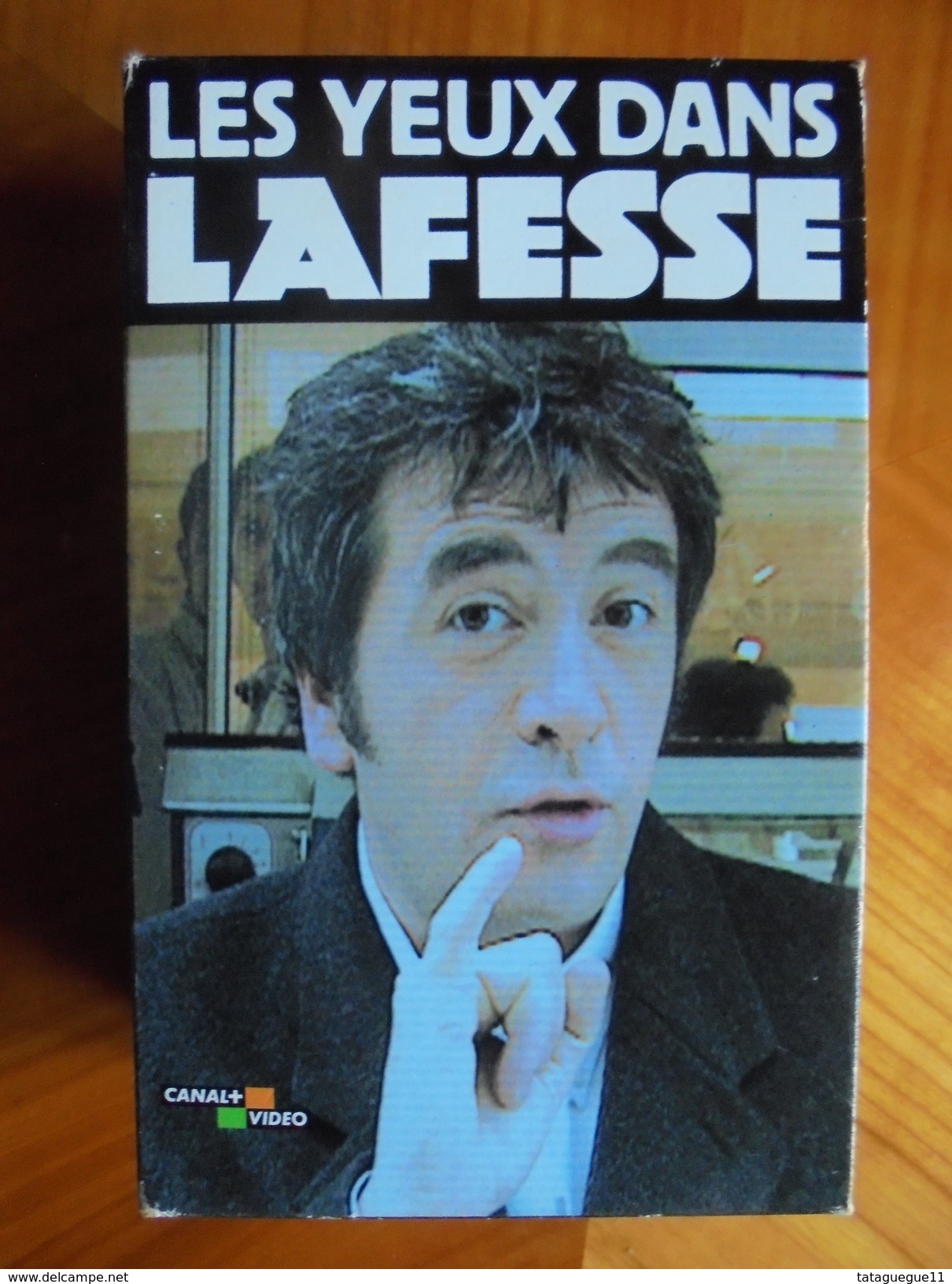 Ancien - Coffret 2 Vidéo PLUS LOIN DANS LAFESSE - LES YEUX DANS LAFESSE 2000 - TV-Serien