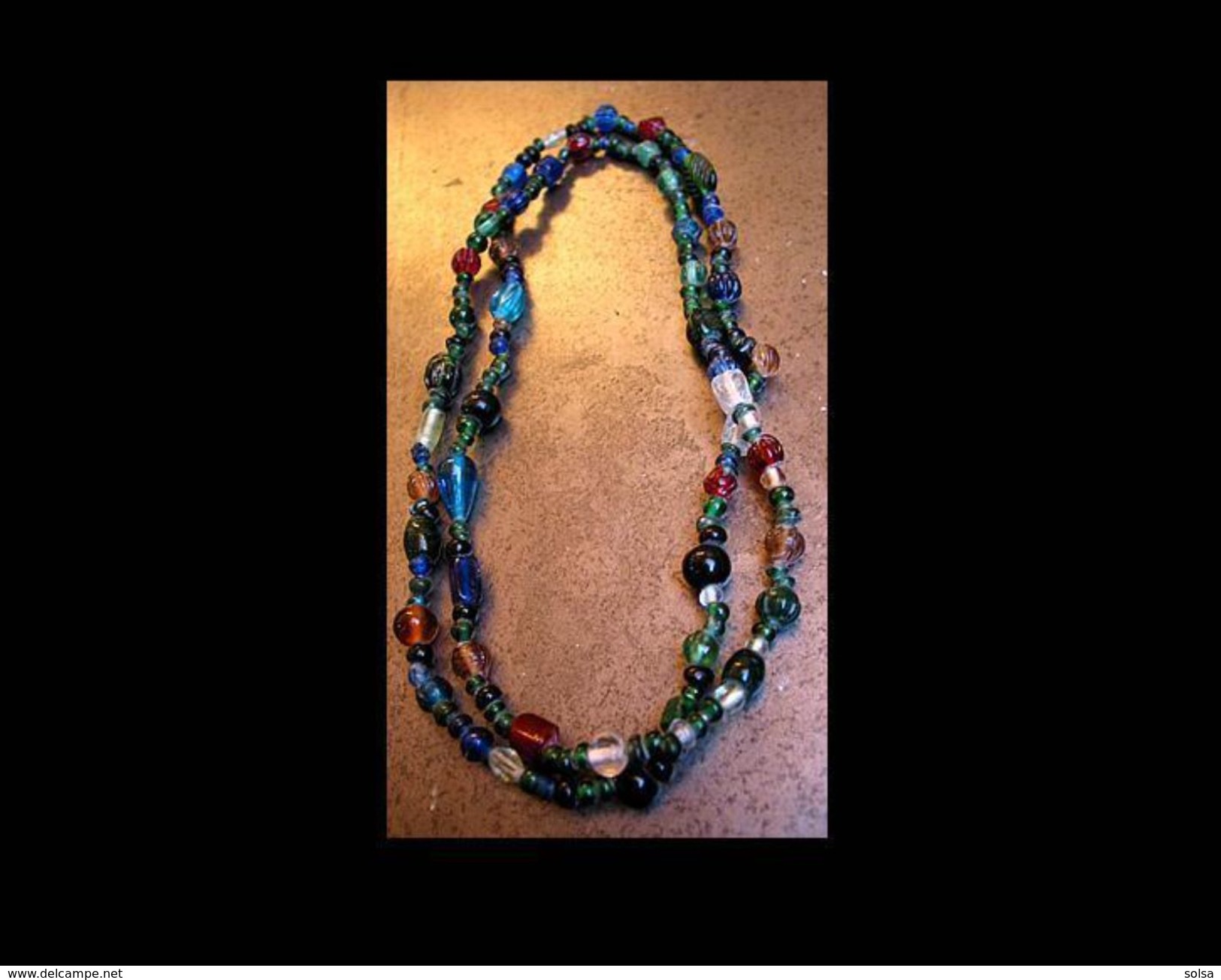 Beau Collier Africain Perles En Verre - Necklaces/Chains