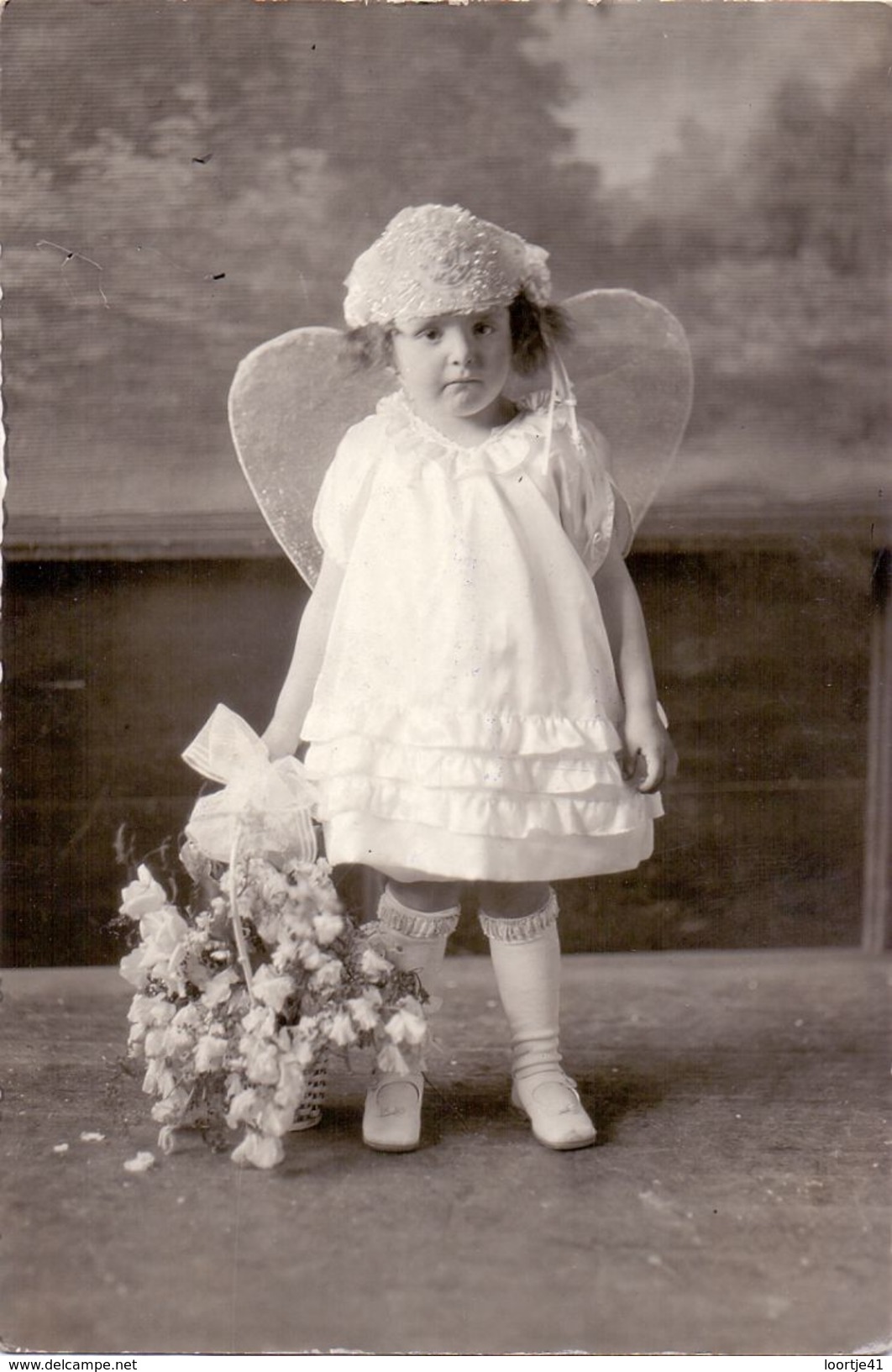 Foto  Photo - Meisje - Petite Fille - Little Girl - Baby - Photographe Cooley Studio USA - Non Classés