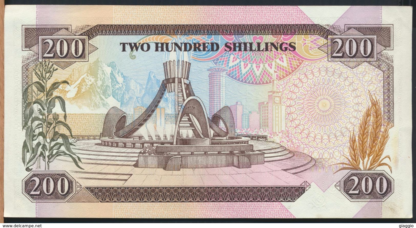 °°° KENYA - 200 SHILLINGS 1990 °°° - Kenya