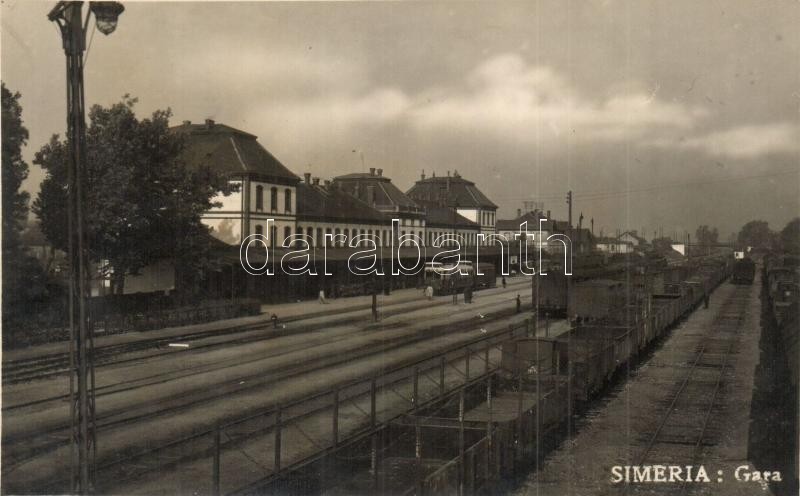 * T2 Piski, Simeria; Vasútállomás, Vonatok / Gara / Bahnhof / Railway Station, Trains. I. Horváth Photo - Unclassified