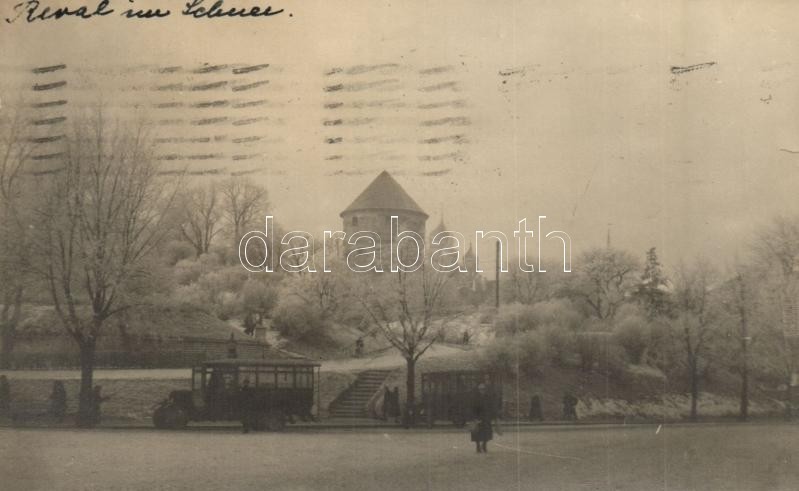 T2/T3 1928 Tallin, Reval; Kik In De Kook / Tower In Winter, Snow, Autobuses, Photo (fl) - Non Classés