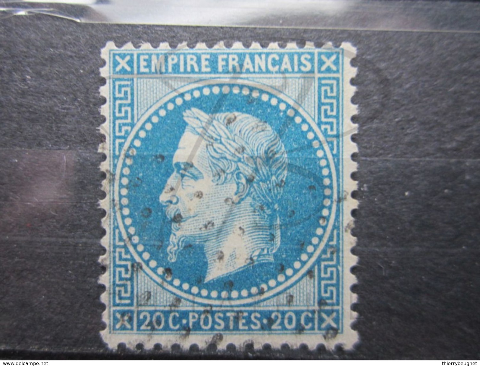 VEND BEAU TIMBRE DE FRANCE N° 29B , BLEU FONCE !!! - 1863-1870 Napoléon III Lauré