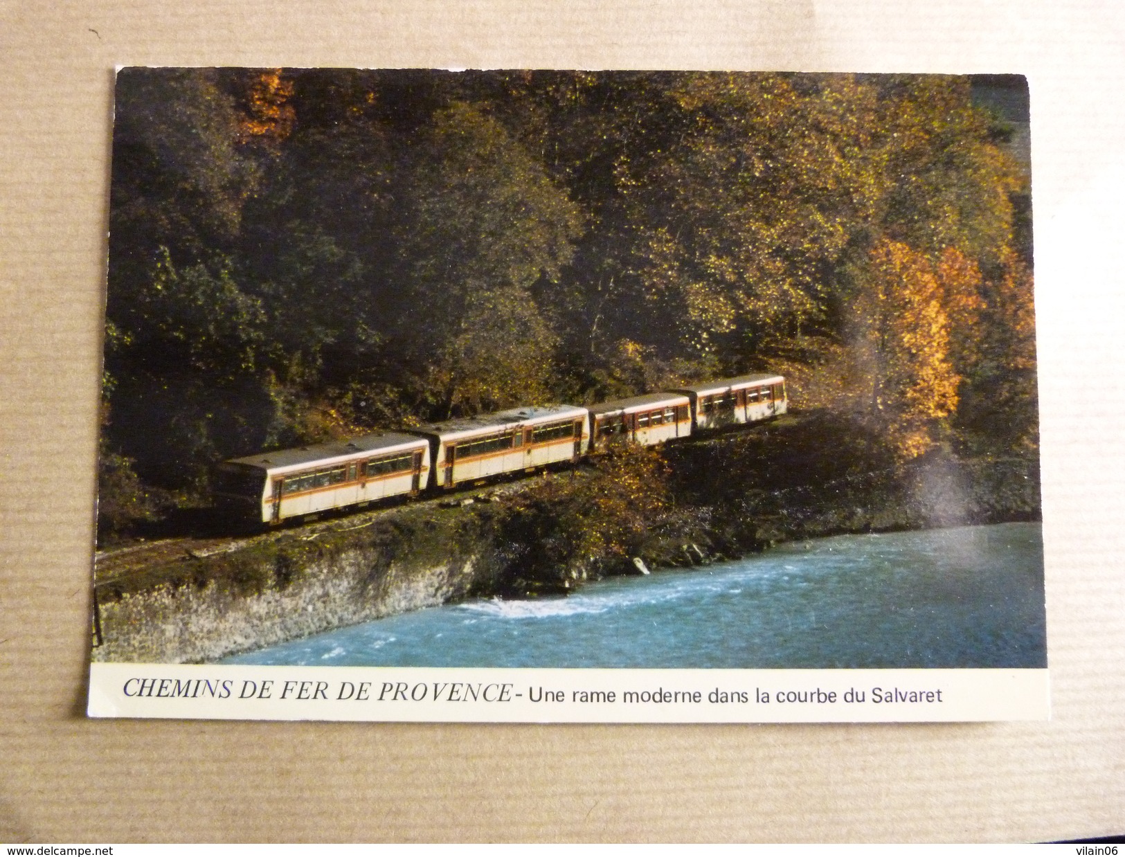 TRAIN  AU SALVARET   CHEMINS DE FER DE PROVENCE - Eisenbahnen