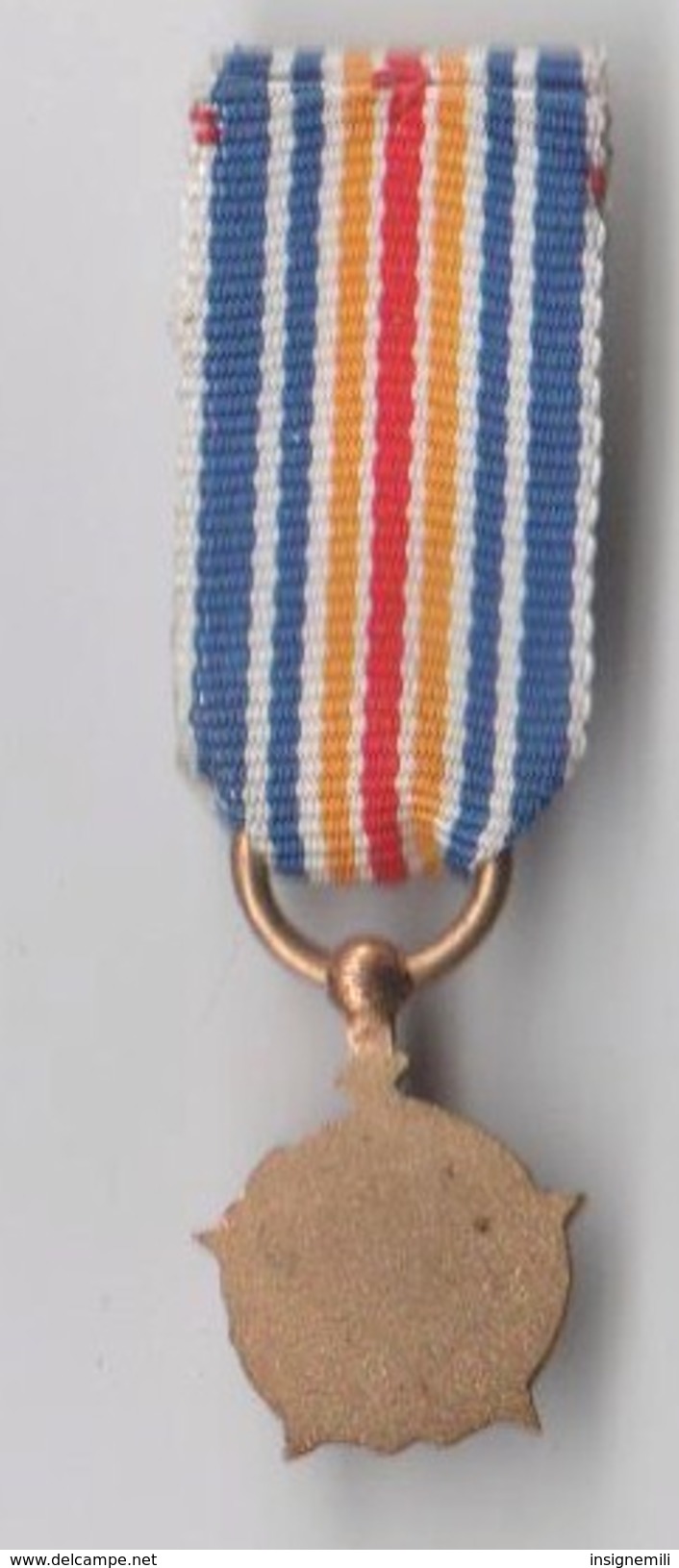 MEDAILLE MINIATURE DES BLESSES MILITAIRES , émail - Other & Unclassified