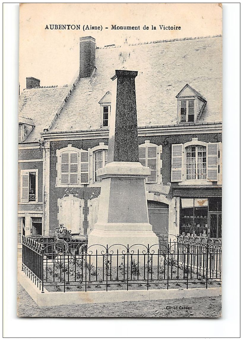 CPA 02 Aubenton Monument De La Victoire - Autres & Non Classés