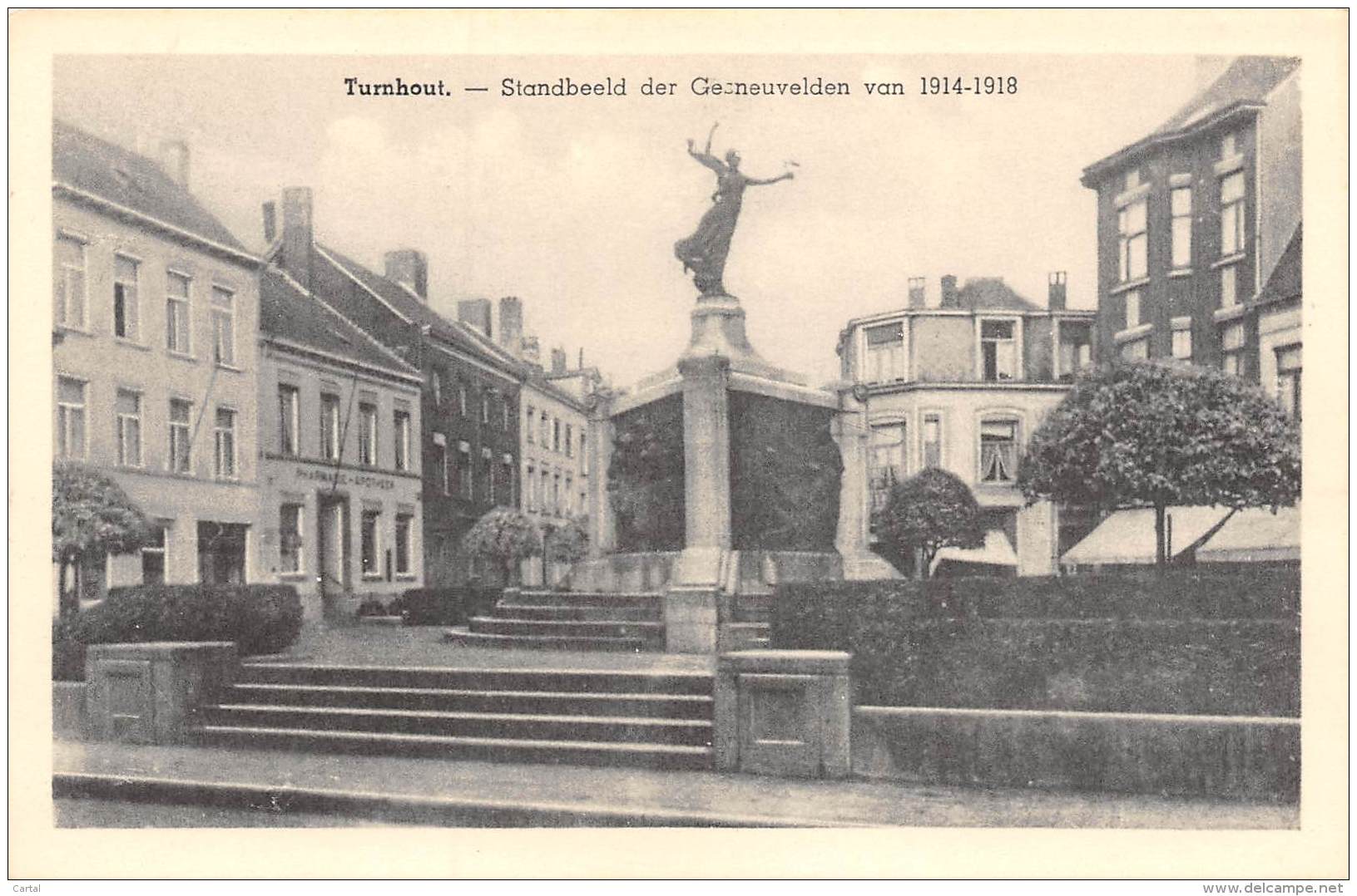 TURNHOUT - Standbeeld Der Gesneuvelden Van 1914-1918 - Turnhout