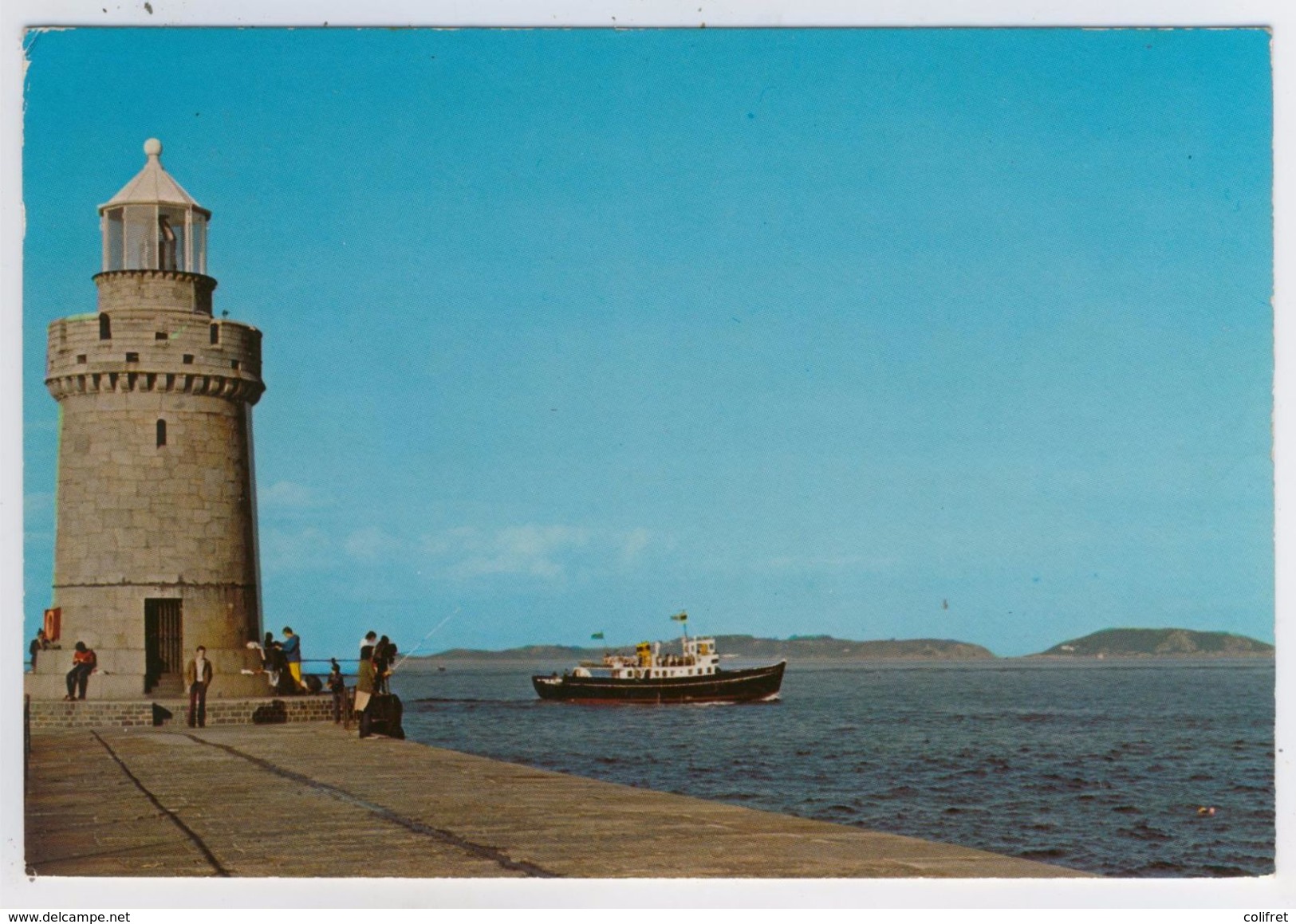 Guernsey       St-Pierre-Port        Phare Du Château - Guernsey