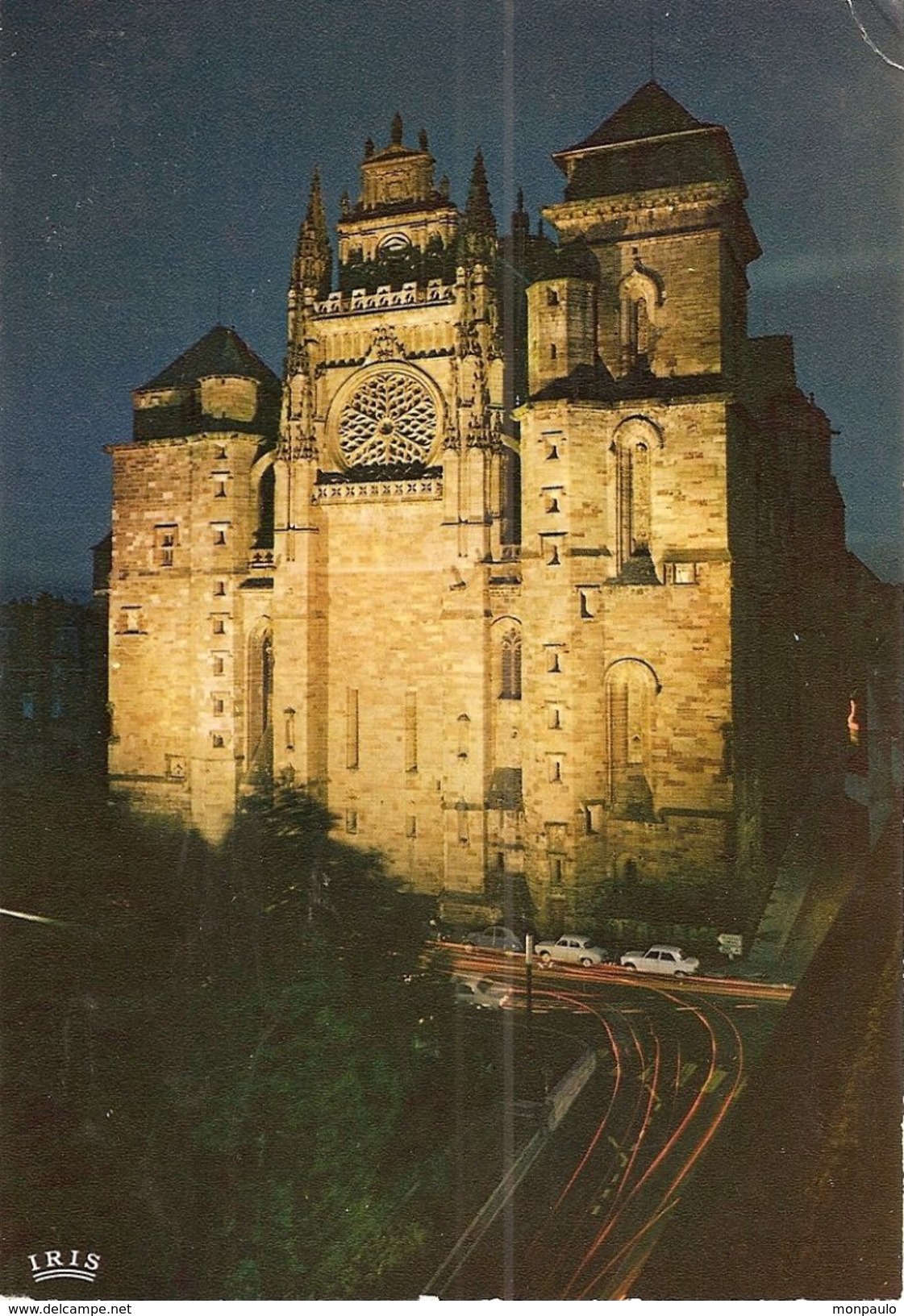 12. CPM. Aveyron. Rodez. La Cathédrale Notre-Dame. Effet De Nuit (autos, 204, Dauphine, 2CV, Etc...) - Rodez