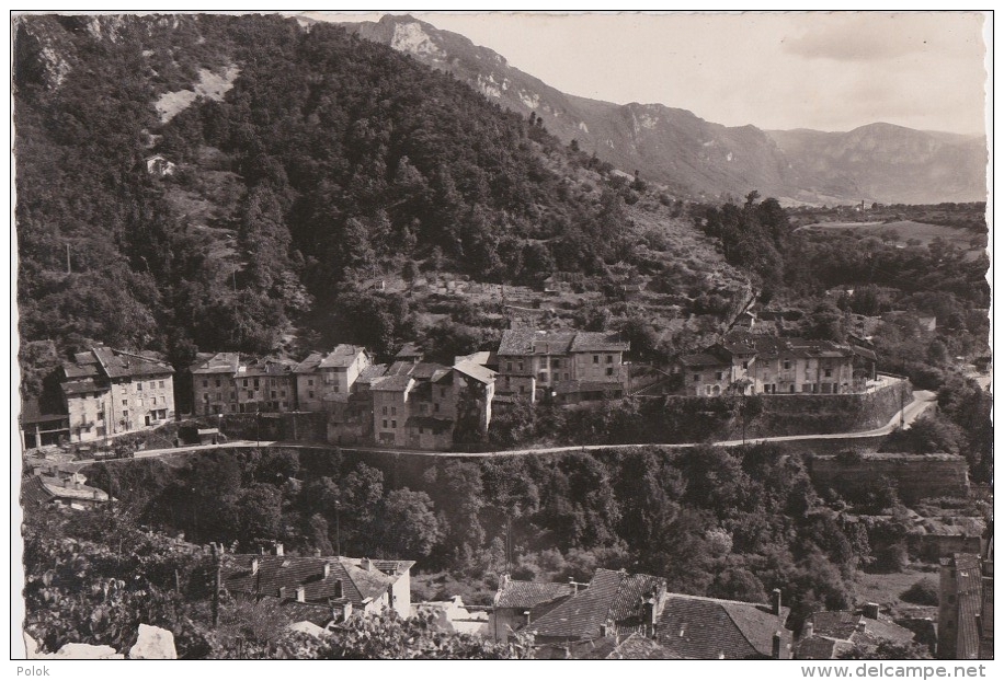 Bg - Cpsm Grand Format PONT EN ROYANS - La Route De Sainte Eulalie Et Rue Du Merle - Pont-en-Royans