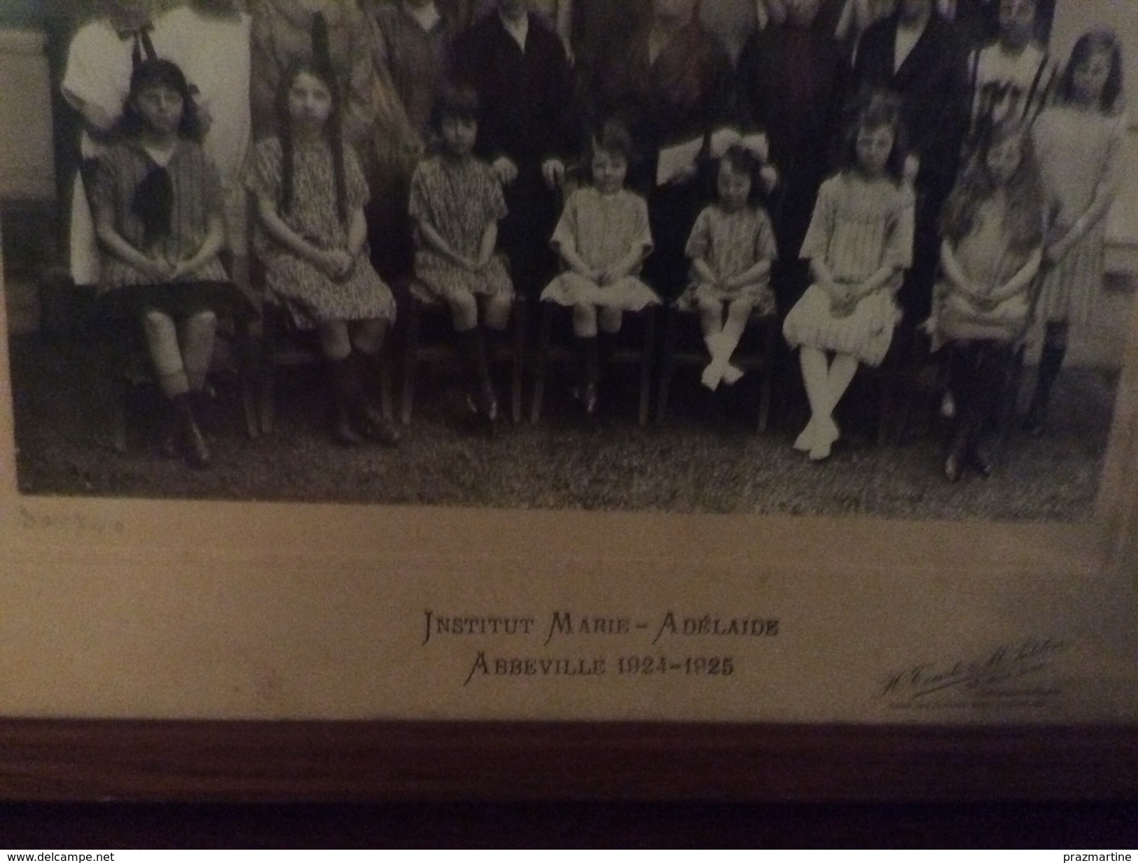 Photo De Classe -Institut Marie-Adelaide-Abbeville 1924-1925 - Personnes Anonymes