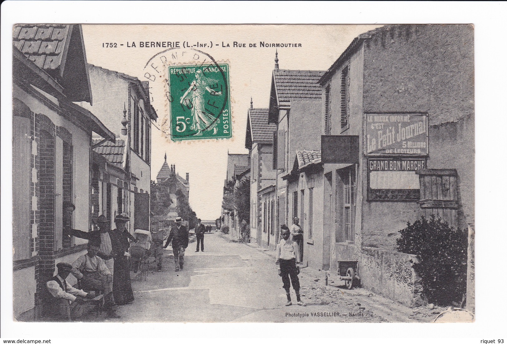 1752 - LA BERNERIE - La Rue De Noirmoutier - La Bernerie-en-Retz