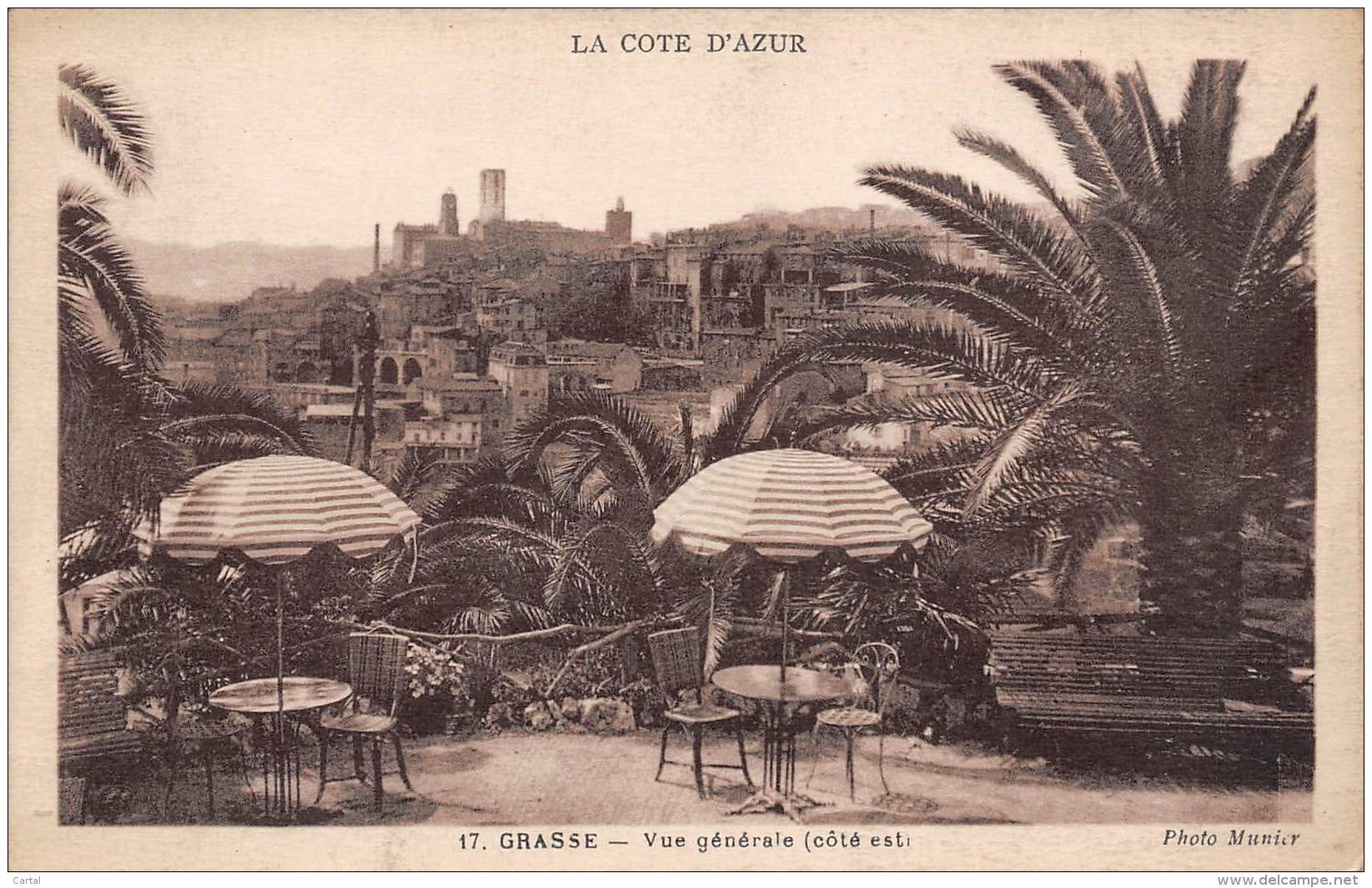 06 - GRASSE - Vue Générale (côté Est) - Grasse