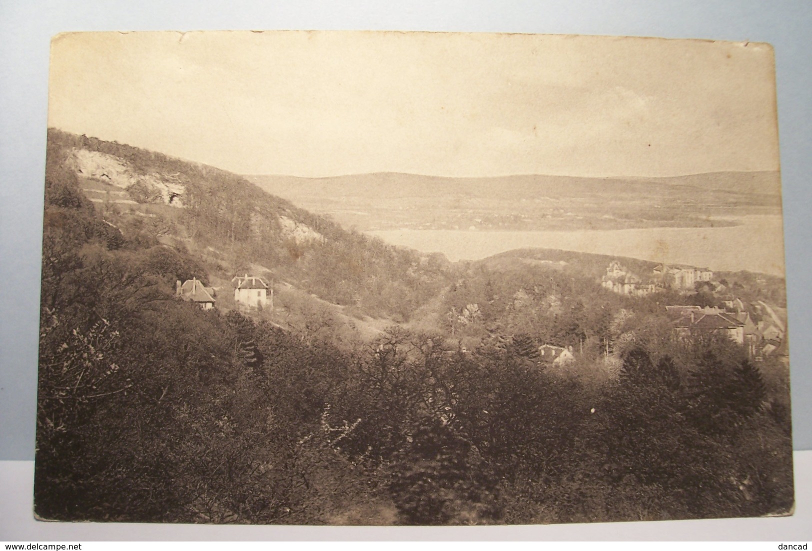 NEUCHATEL   -- La Roche De L'Ermitage Et La Pointe De Marin, Vus Du Cret Du Plan - Marin