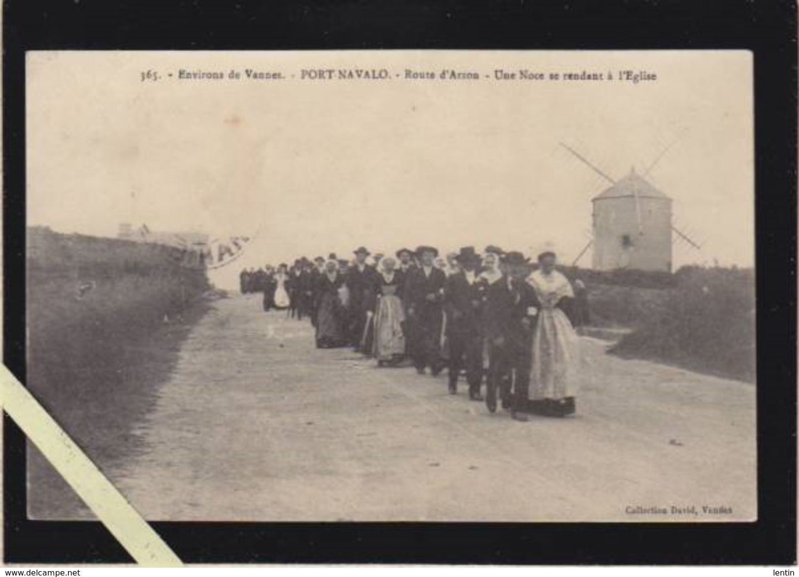 Morbihan  - Port Navalo - Une Noce Se Rendant à L'église, Route D' Arzon - Mauvais état - Sonstige & Ohne Zuordnung