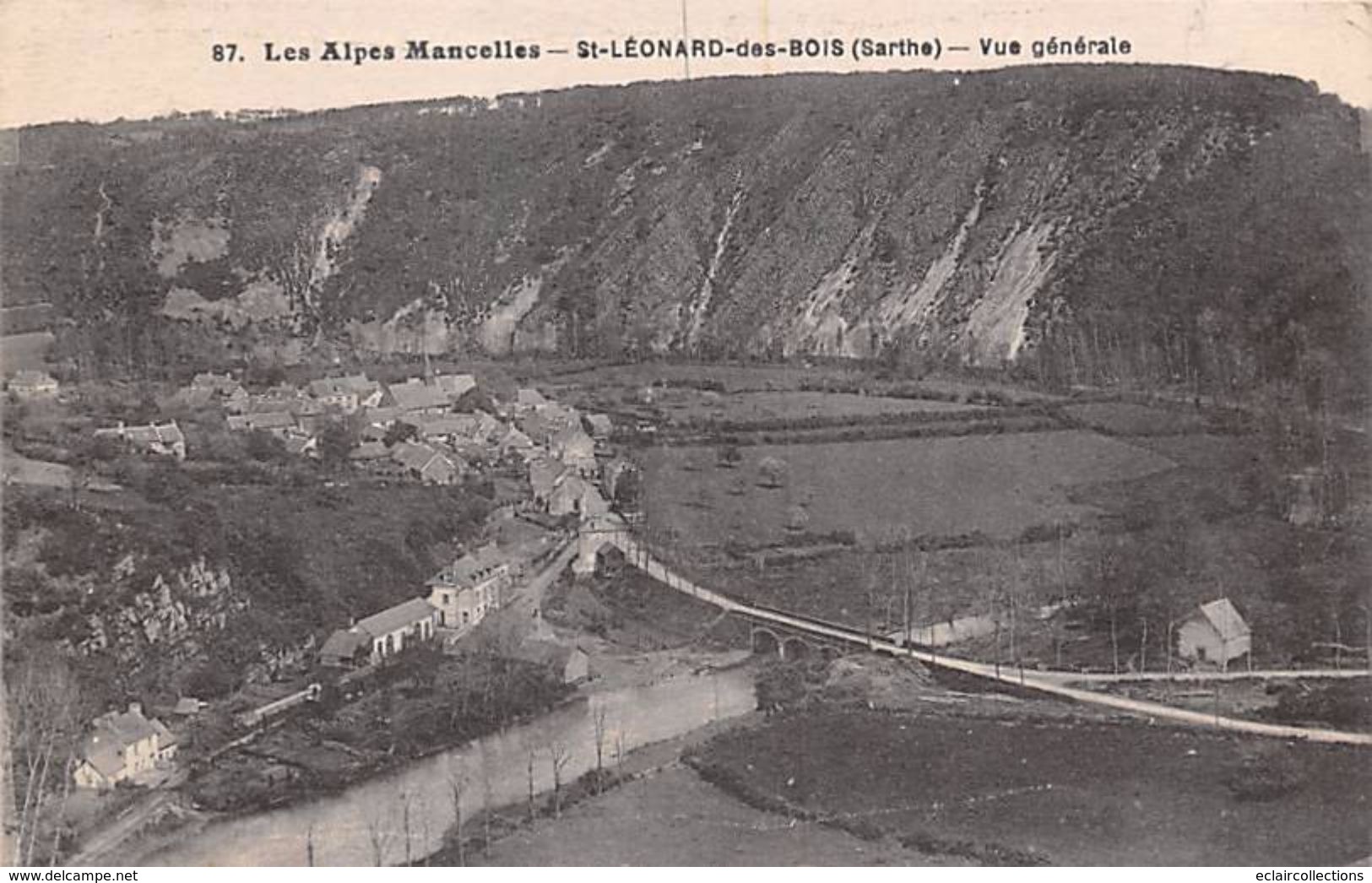 Saint Léonard Des Bois       72       Vue Générale     (voir Scan) - Saint Leonard Des Bois