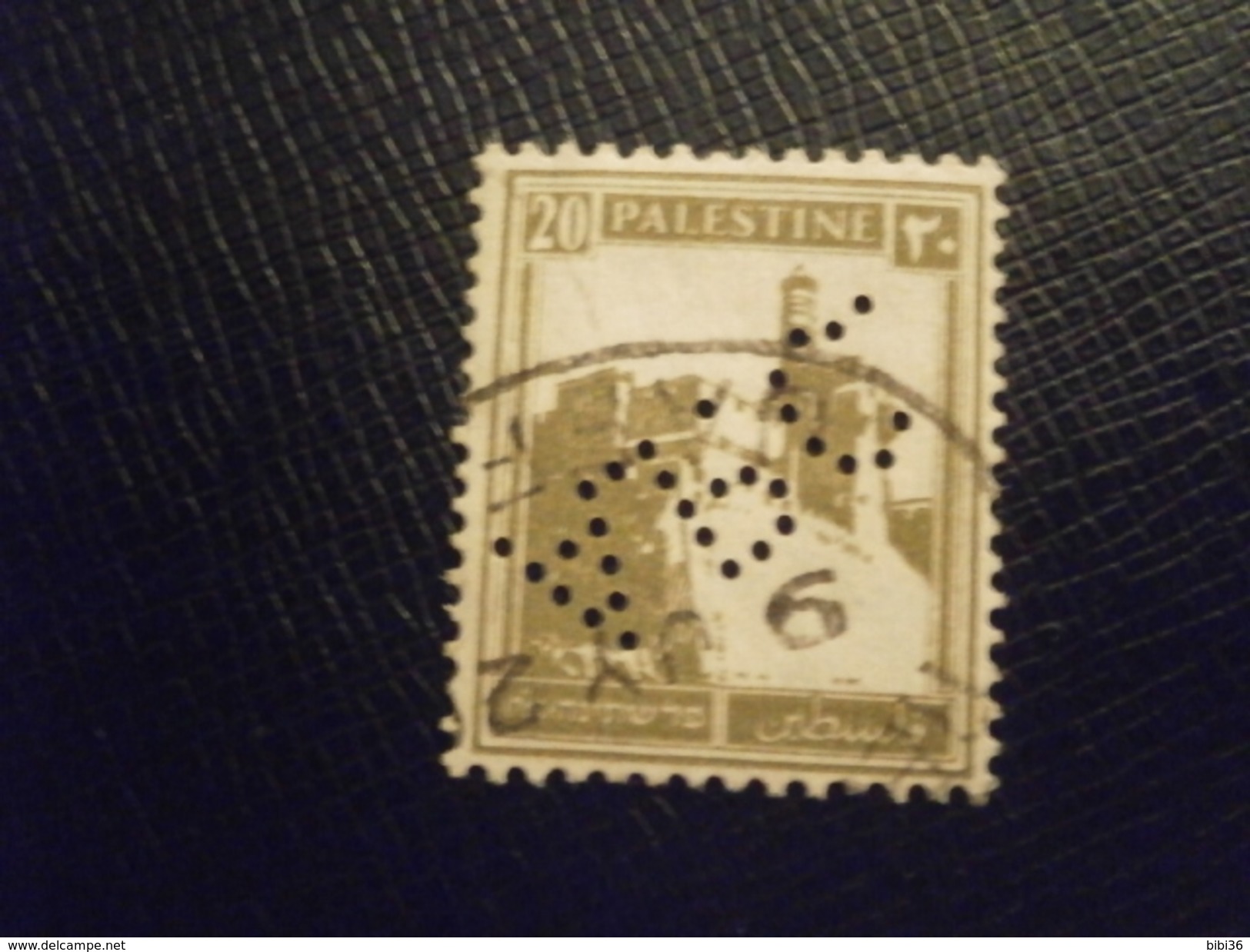 PALESTINE TIMBRE STAMP PERFORE PERFORES PERFIN PERFINS PERFO PERCE PERFORATION PERFORIERT LOCHUNG PERFORATI PERFORADO - Palestine