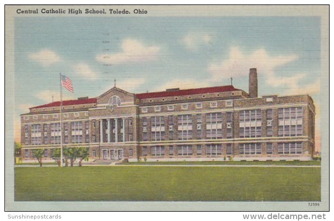 Ohio Toledo Central Catholic High School 1943 - Toledo