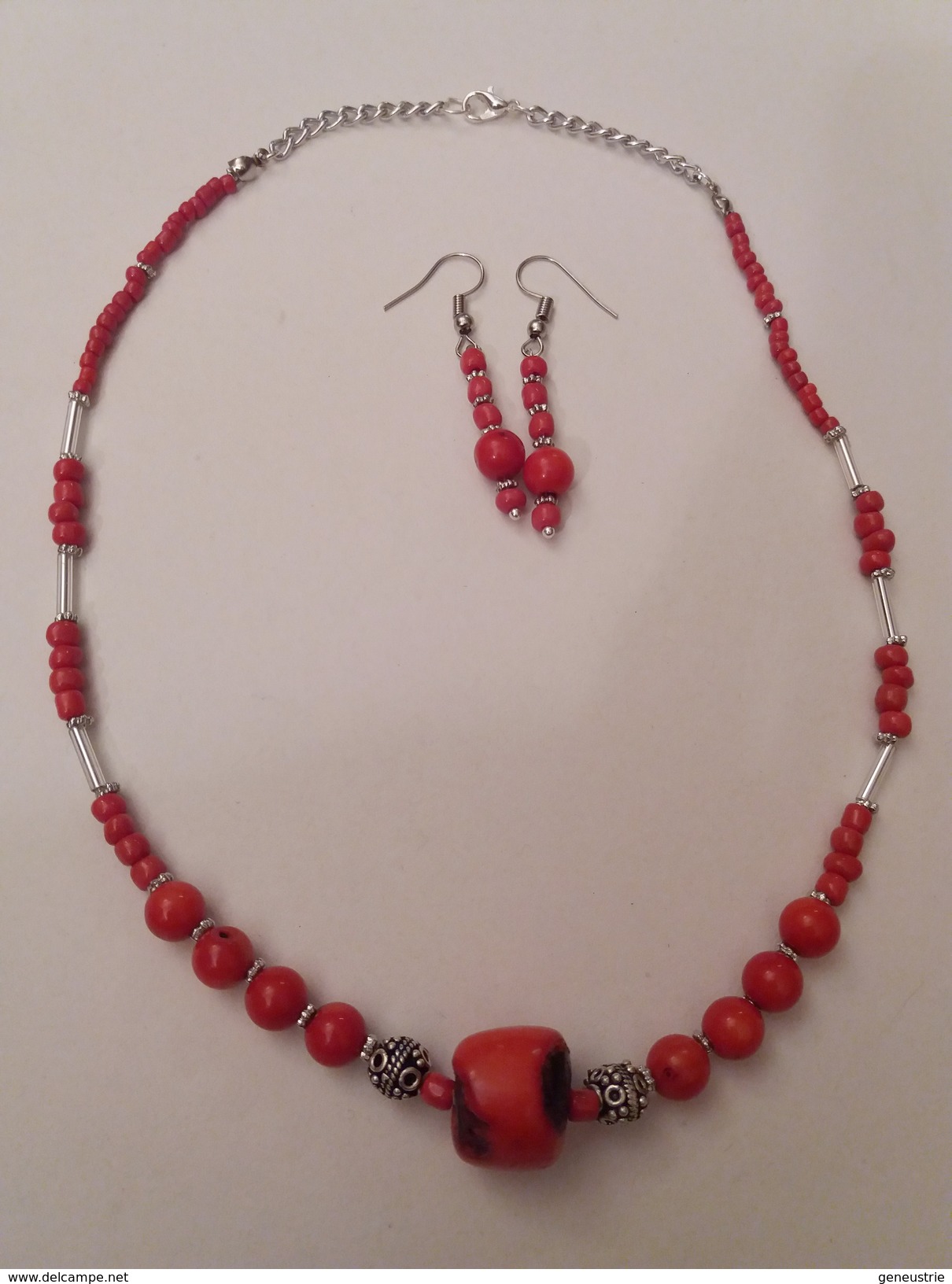 Belle Parrure En Corail Rouge Collier + Pendants D'oreilles - Collane/Catenine