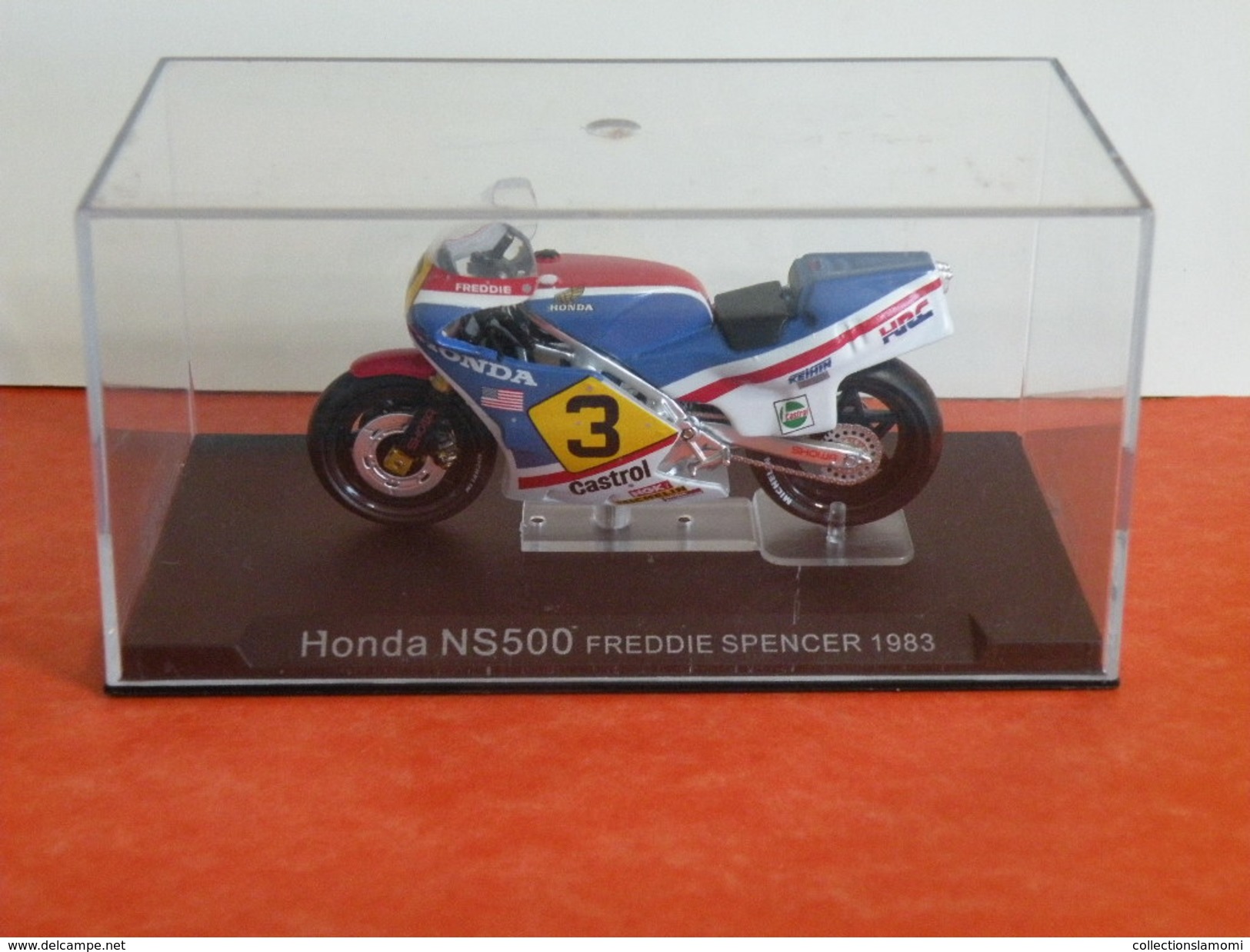 MOTO 1/24 > Honda NS 500 Freddie Spencer 1983 (sous Vitrine) - Motorcycles