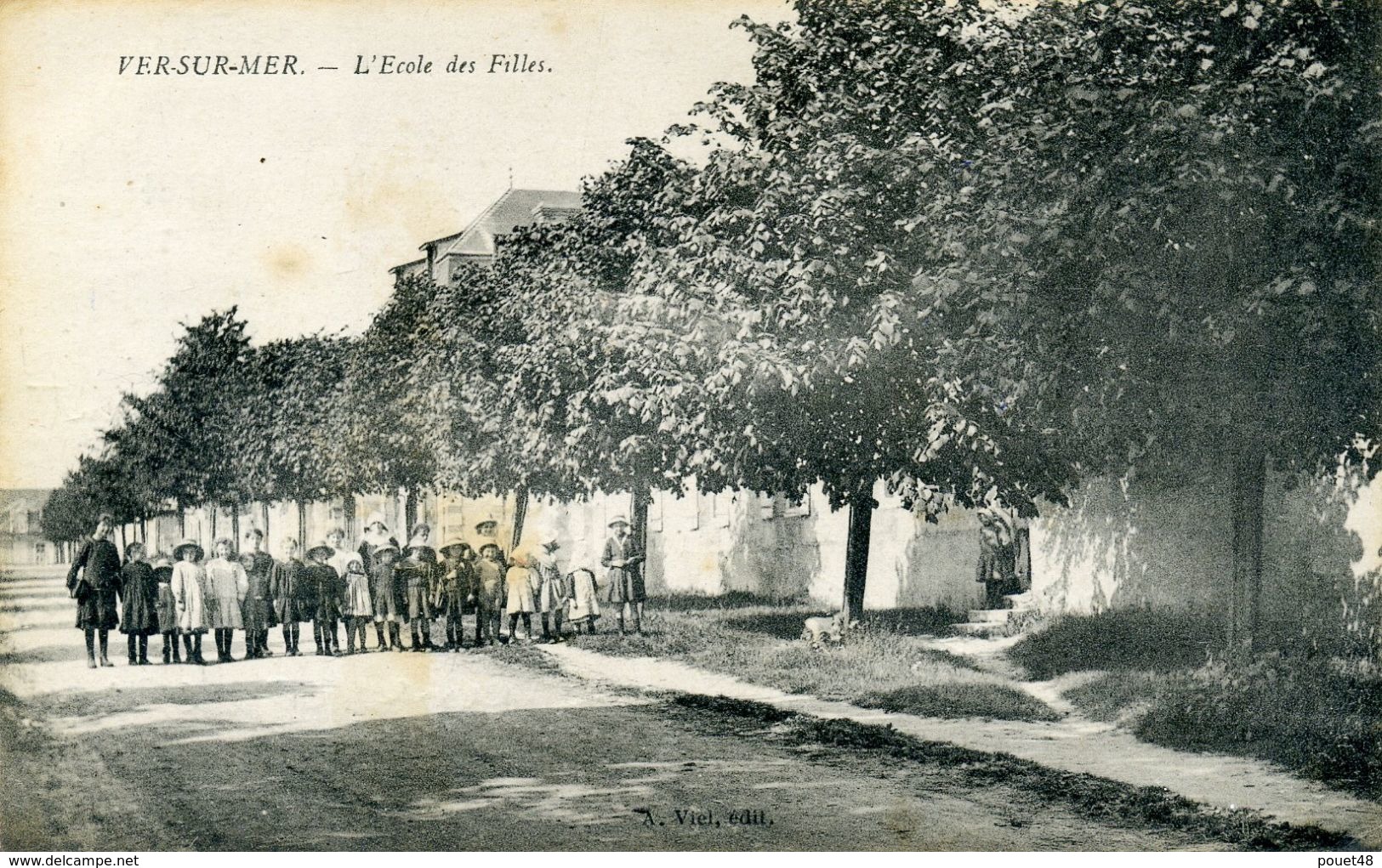 14 - VER-SUR-MER. Ecole Des Filles Avenue Paul-Pons - Autres & Non Classés
