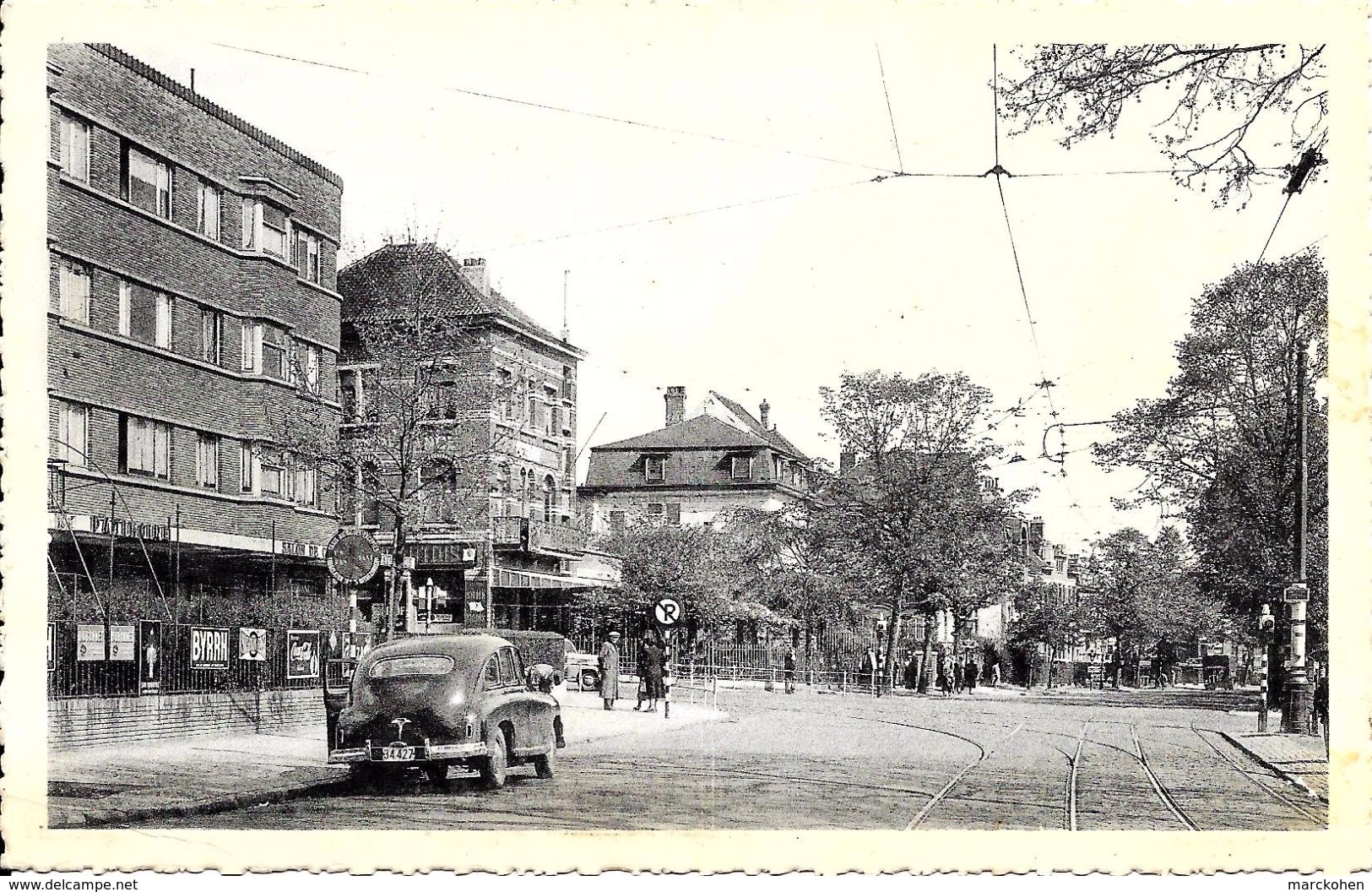 Bruxelles (1160) : Croisement De La Chaussée De Wavre Et Du Boulevard Du Souverain Dans Les Années 40. Belle Auto. CPSM. - Auderghem - Oudergem