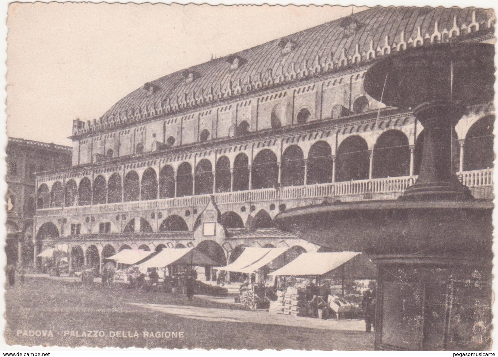 159 - PADOVA PALAZZO DELLA RAGIONE ANIMATA 1940 CIRCA - Padova