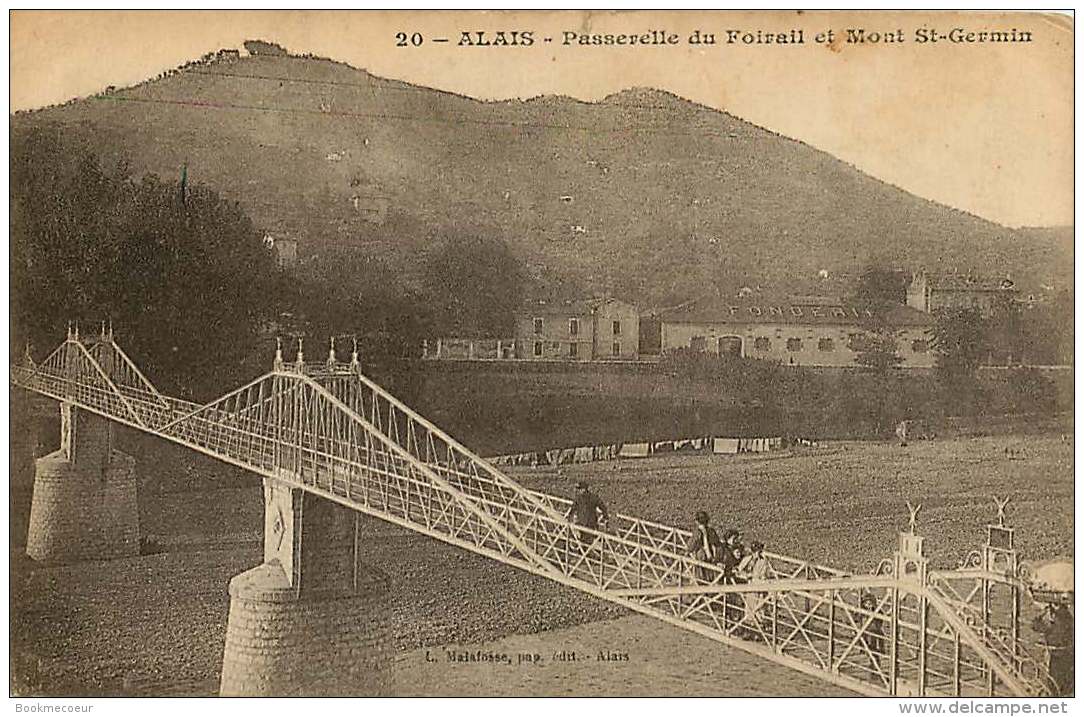 30  ALAIS  PASSERELLE DU FOIRAIL ET MONT ST GERMAIN - Alès