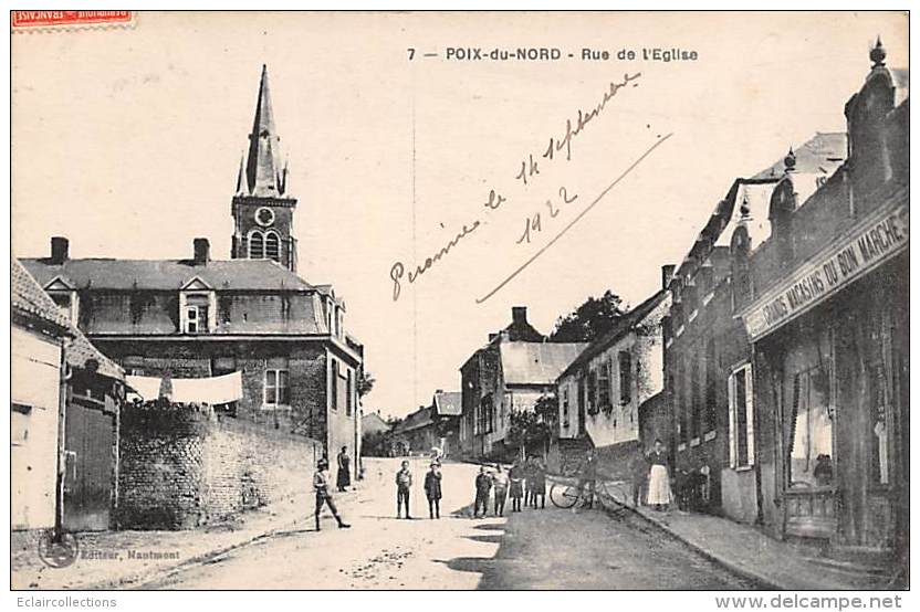 Poix Du Nord        59          Ruede L'église. Magasin Du Bon Marché        (voir Scan) - Autres & Non Classés