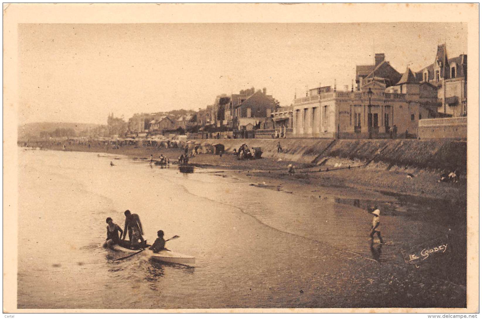 14 - VILLERS-sur-MER - L'Ancien Casino Et La Plage - Villers Sur Mer