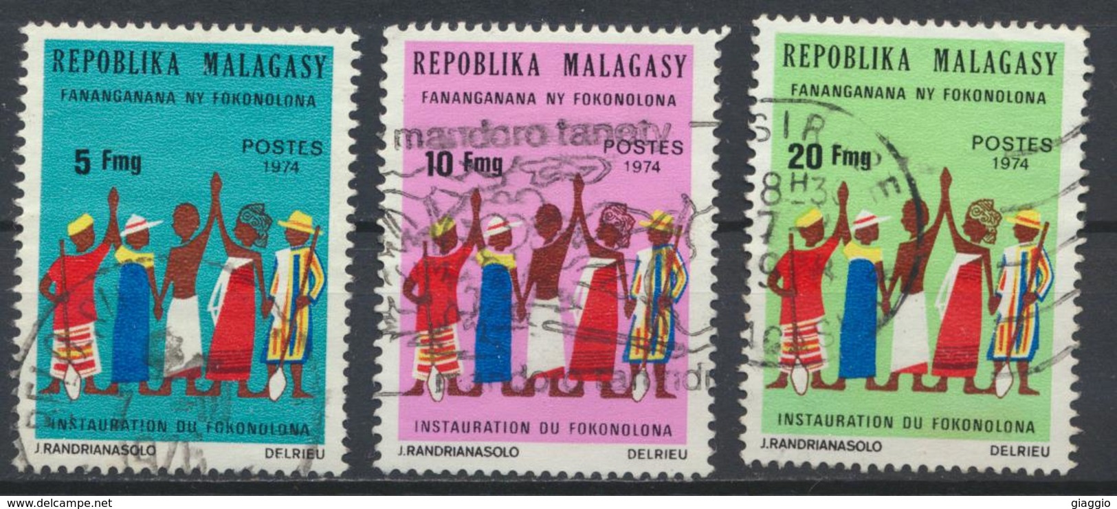 °°° MADAGASCAR - Y&T N°549/51 - 1974 °°° - Madagascar (1960-...)