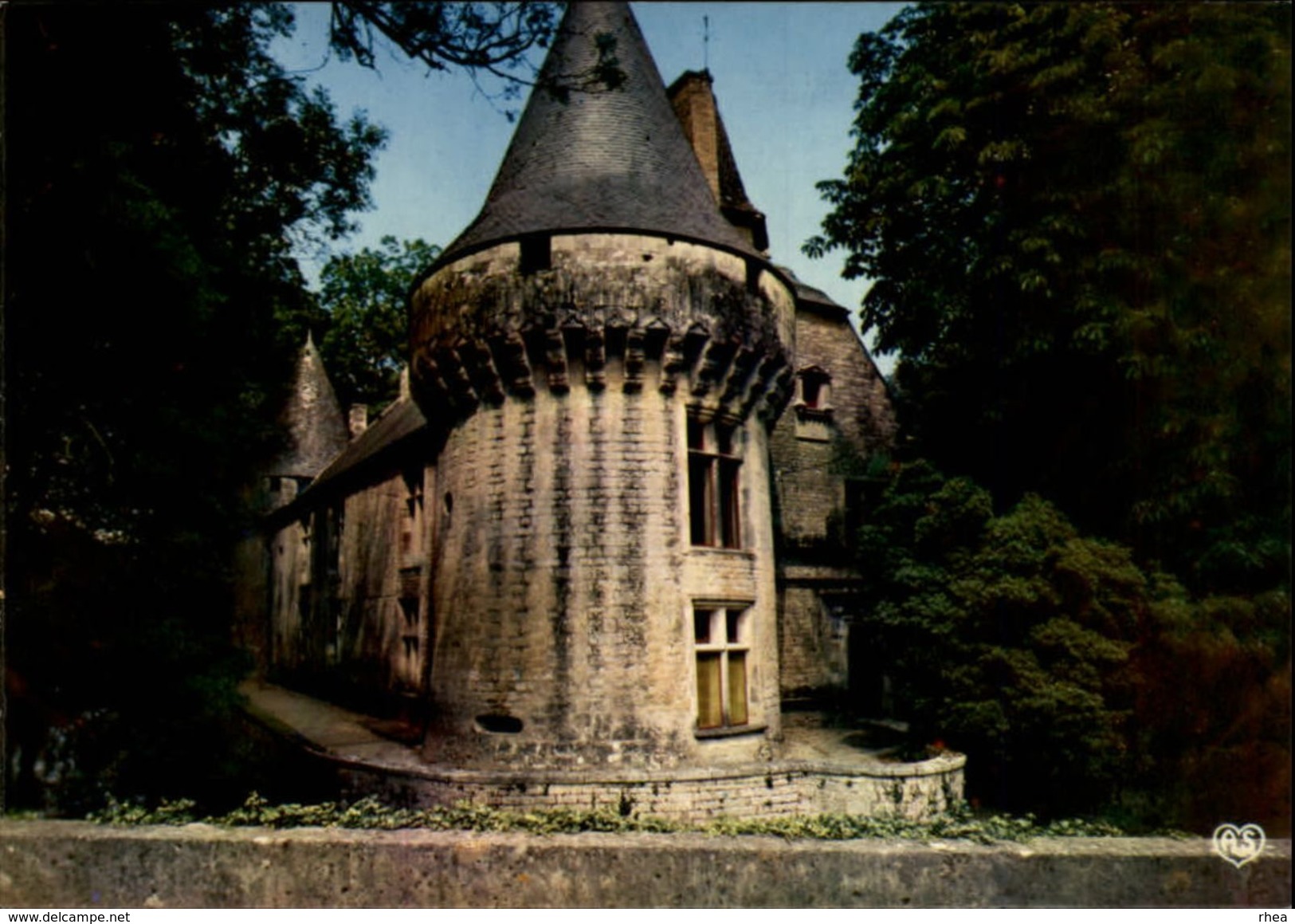 17 - DAMPIERRE-SUR-BOUTONNE - Chateau - - Autres & Non Classés